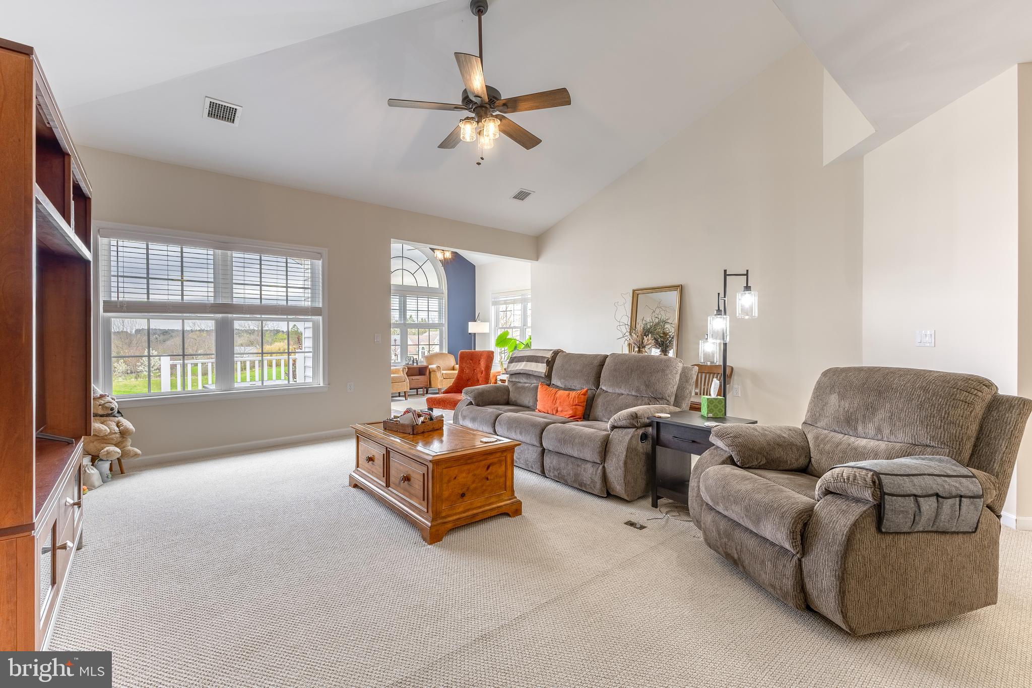 LIBERTY HILL - Residential