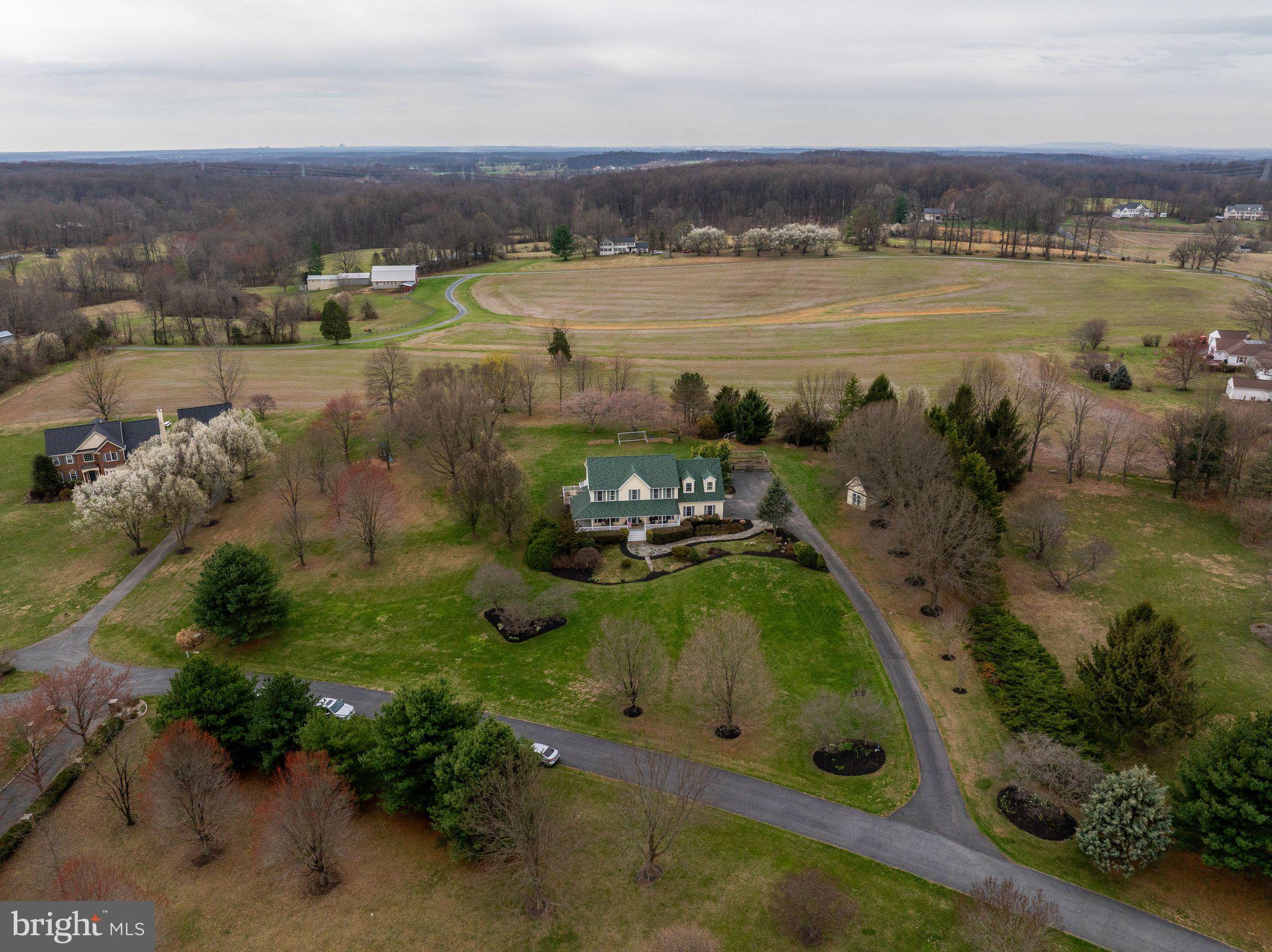 BARNESVILLE OUTSIDE - Residential