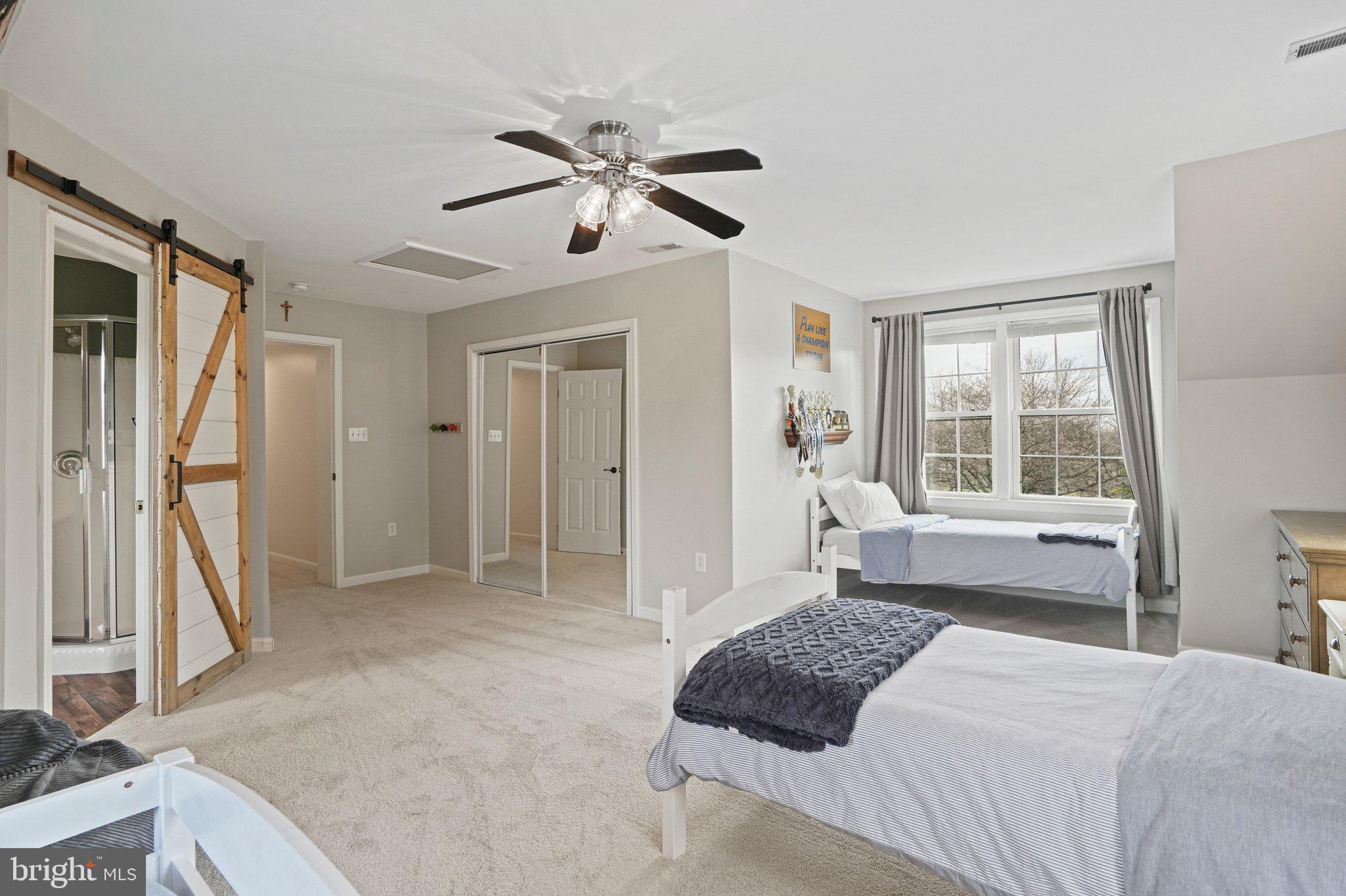 BARNESVILLE OUTSIDE - Residential