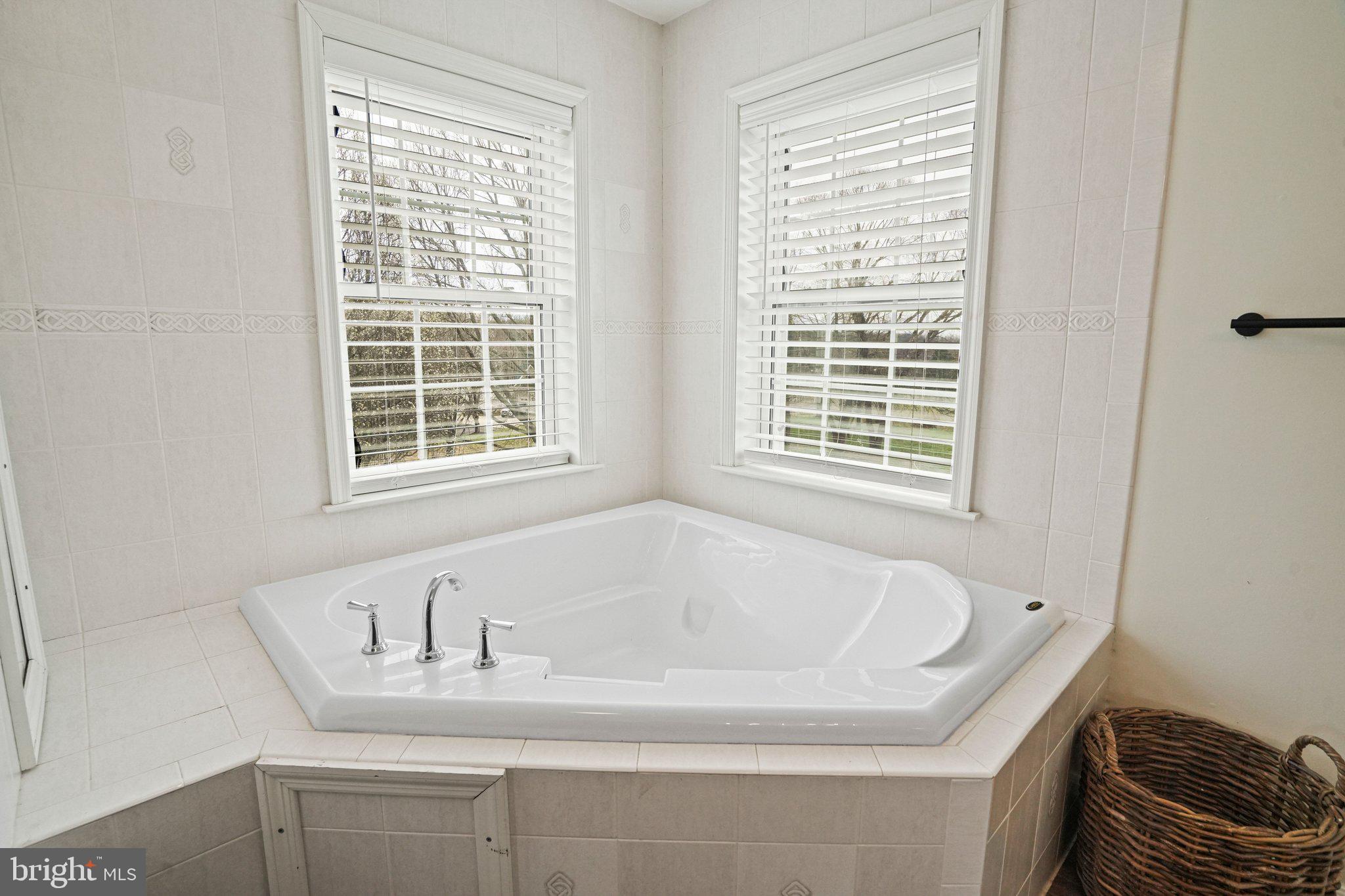 BARNESVILLE OUTSIDE - Residential