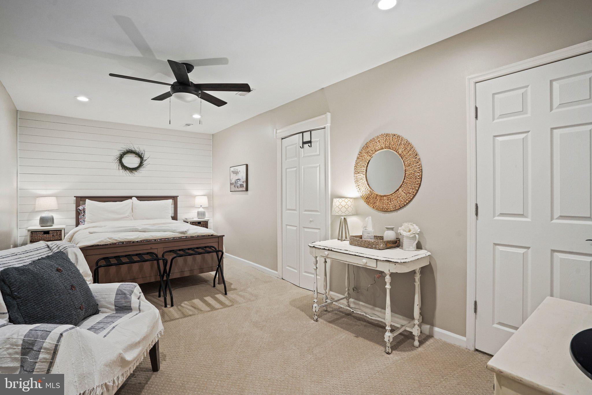 BARNESVILLE OUTSIDE - Residential