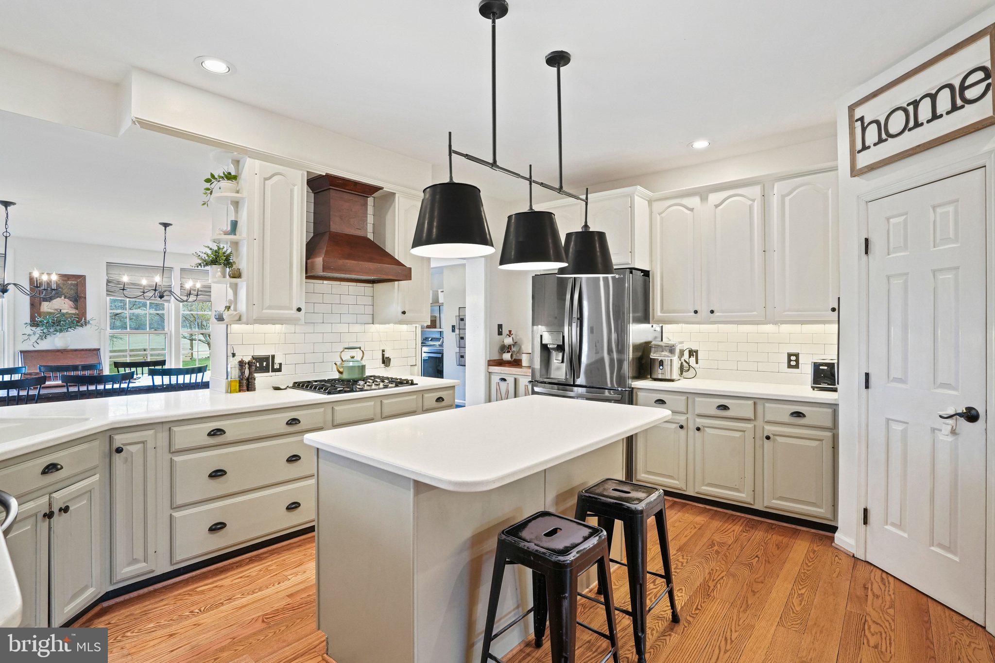 BARNESVILLE OUTSIDE - Residential