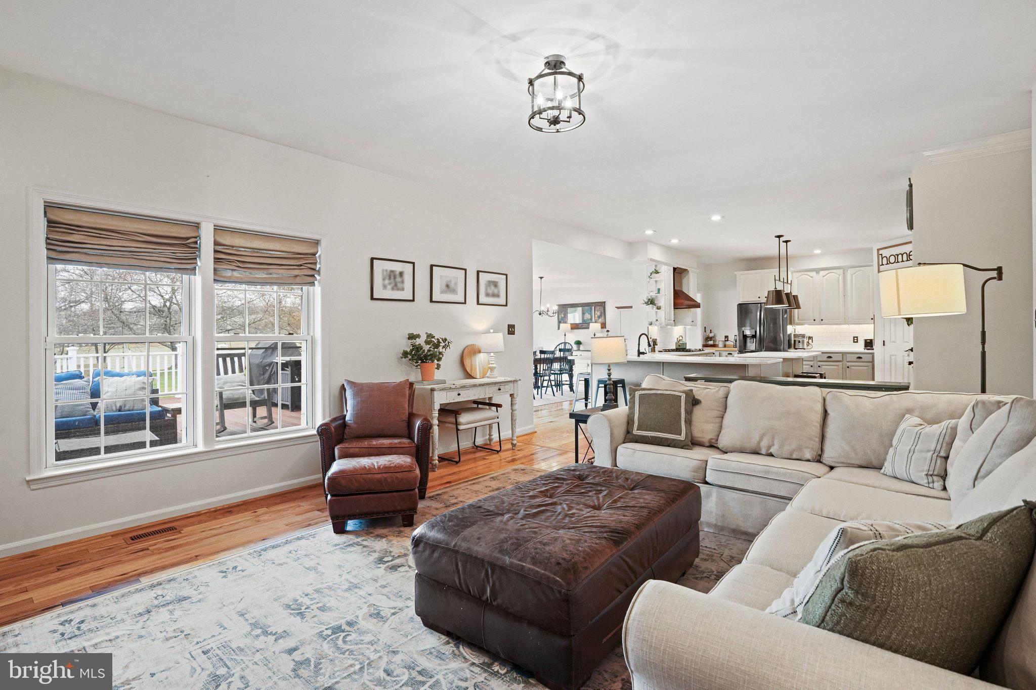 BARNESVILLE OUTSIDE - Residential