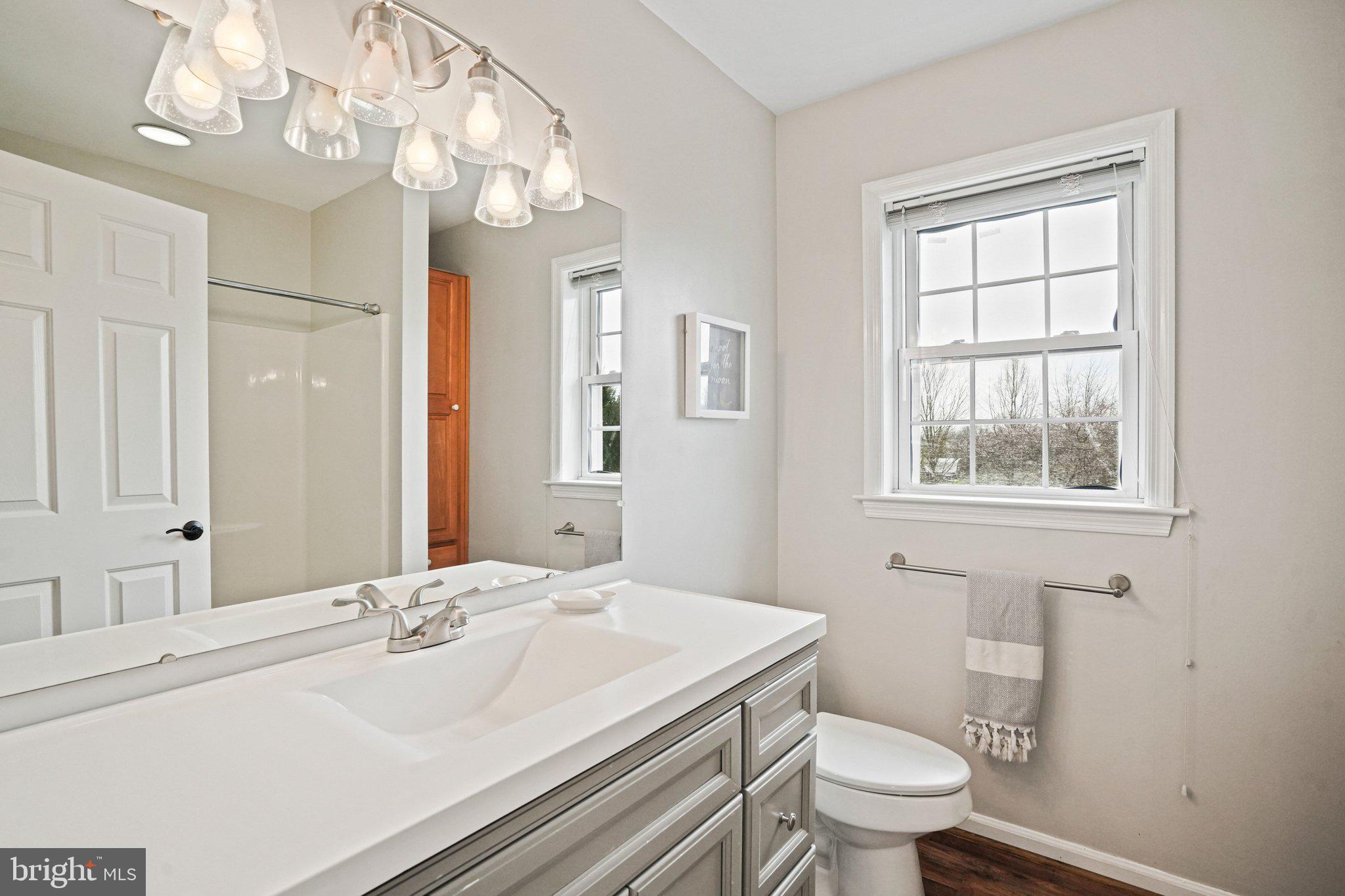 BARNESVILLE OUTSIDE - Residential