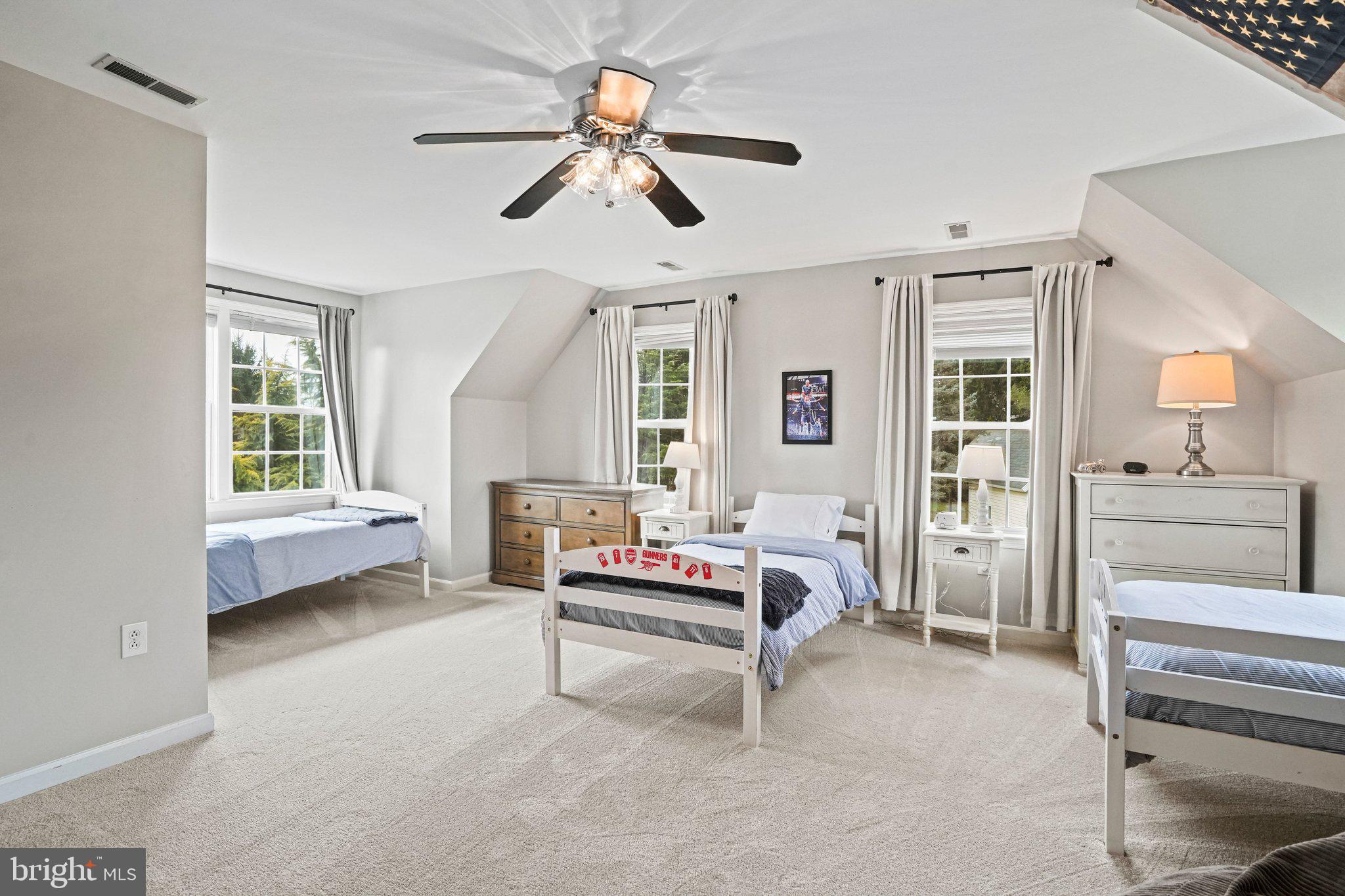 BARNESVILLE OUTSIDE - Residential