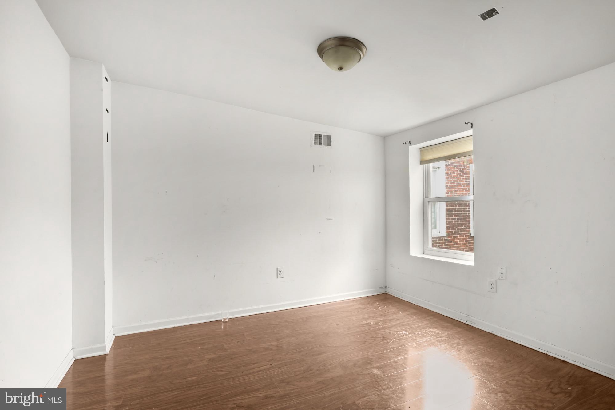 FRANCISVILLE - Residential Lease