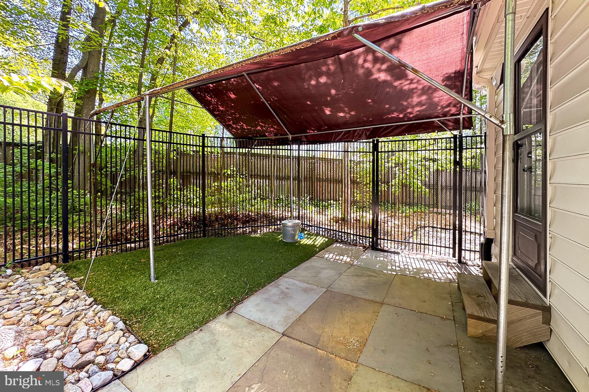 MIDDLERIDGE - Residential