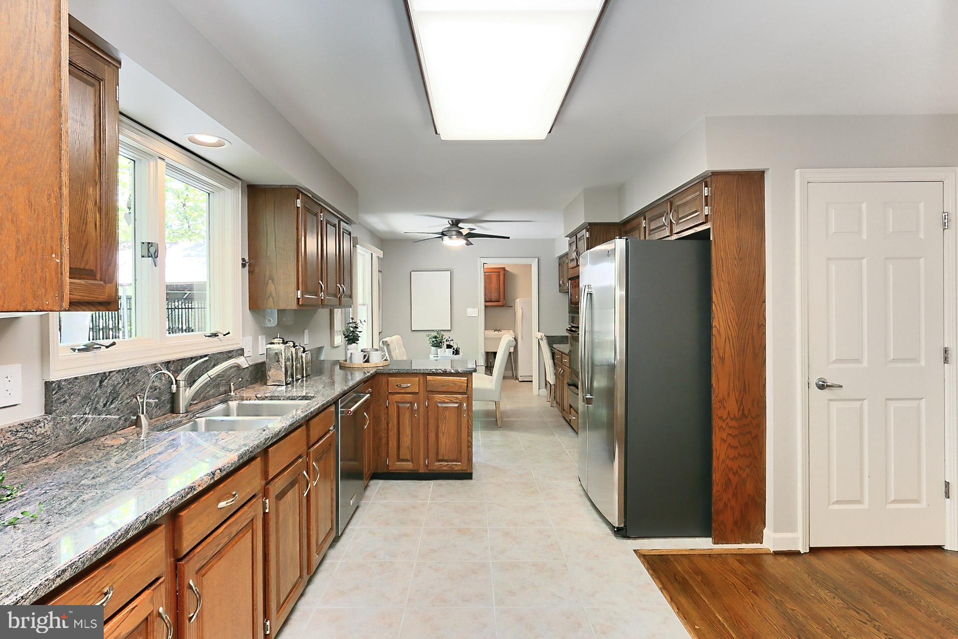 MIDDLERIDGE - Residential