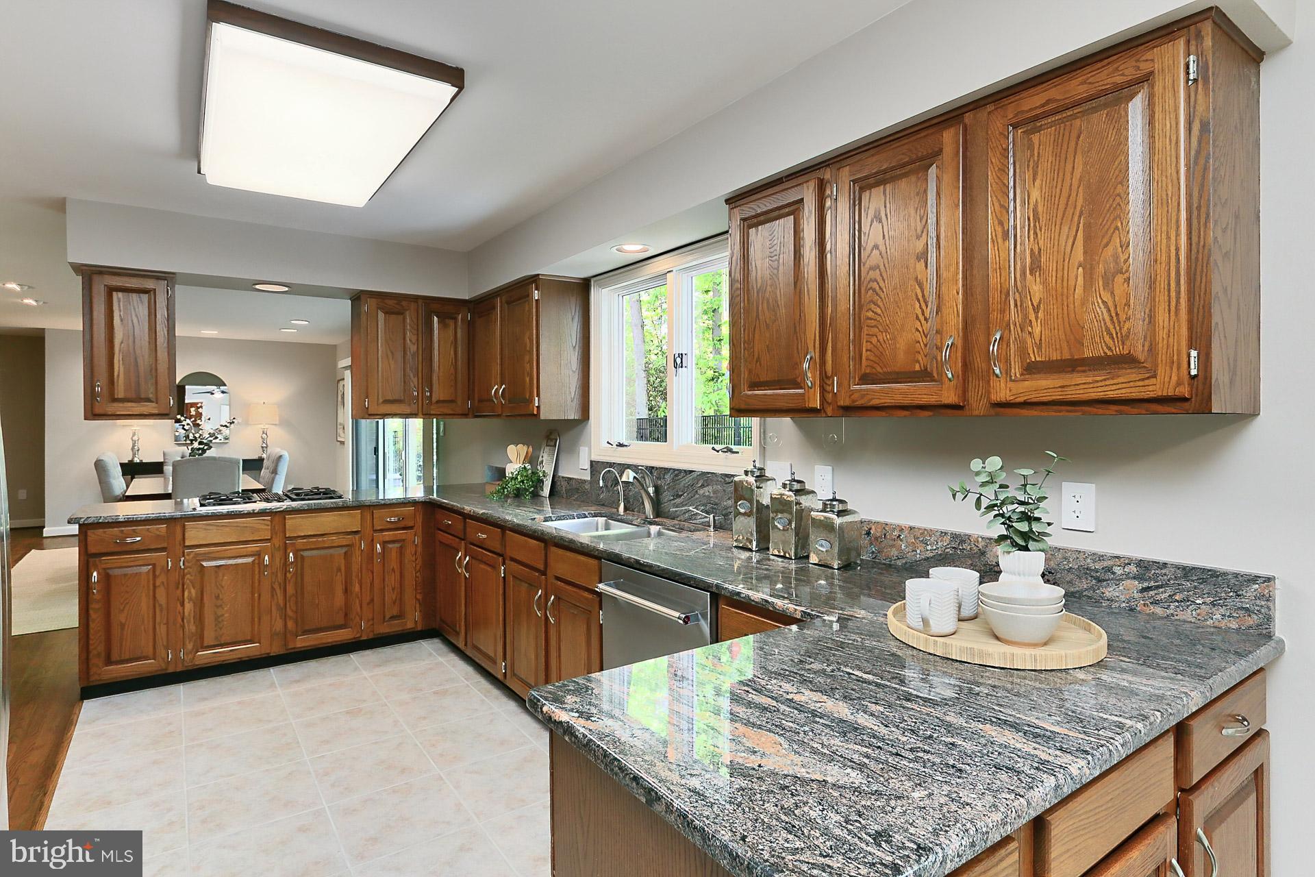 MIDDLERIDGE - Residential