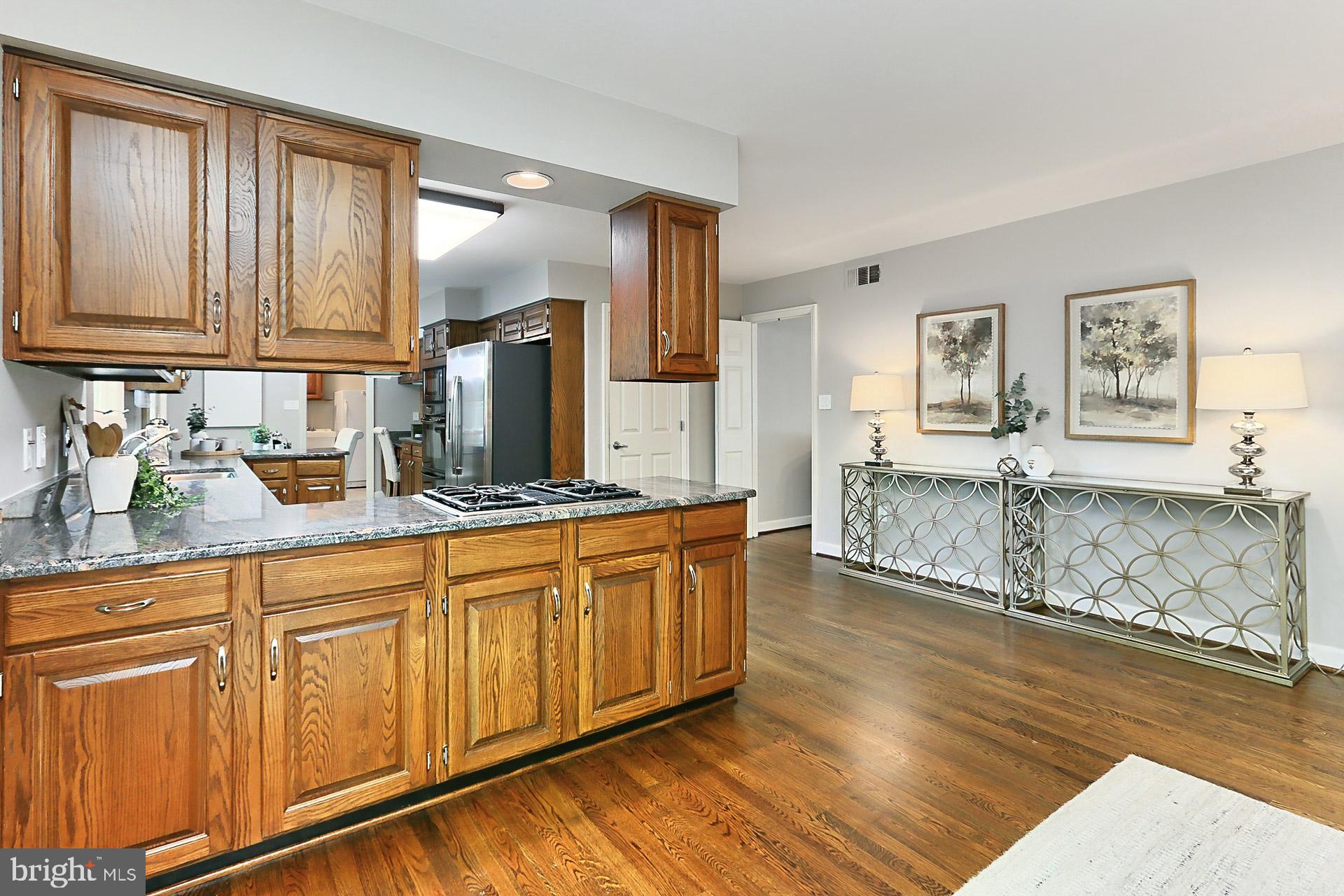 MIDDLERIDGE - Residential