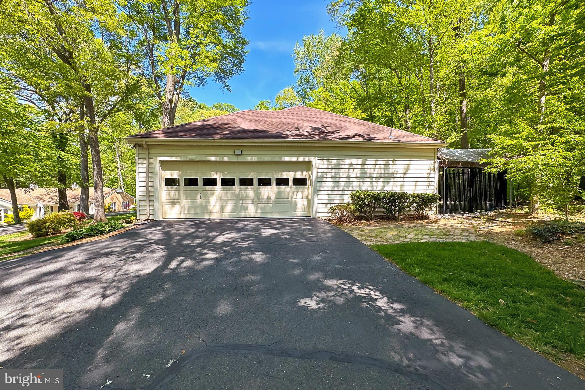 MIDDLERIDGE - Residential