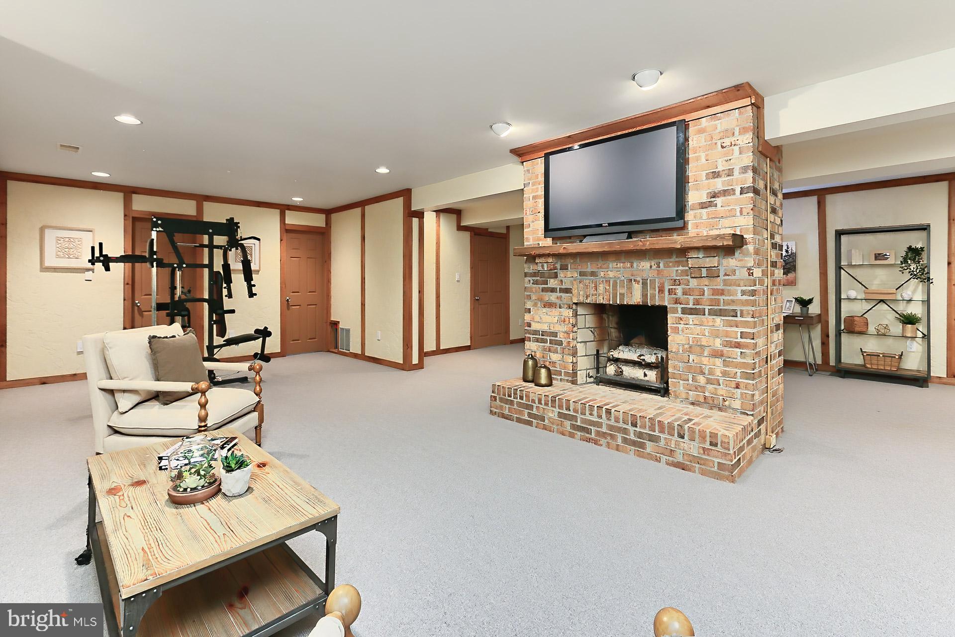 MIDDLERIDGE - Residential