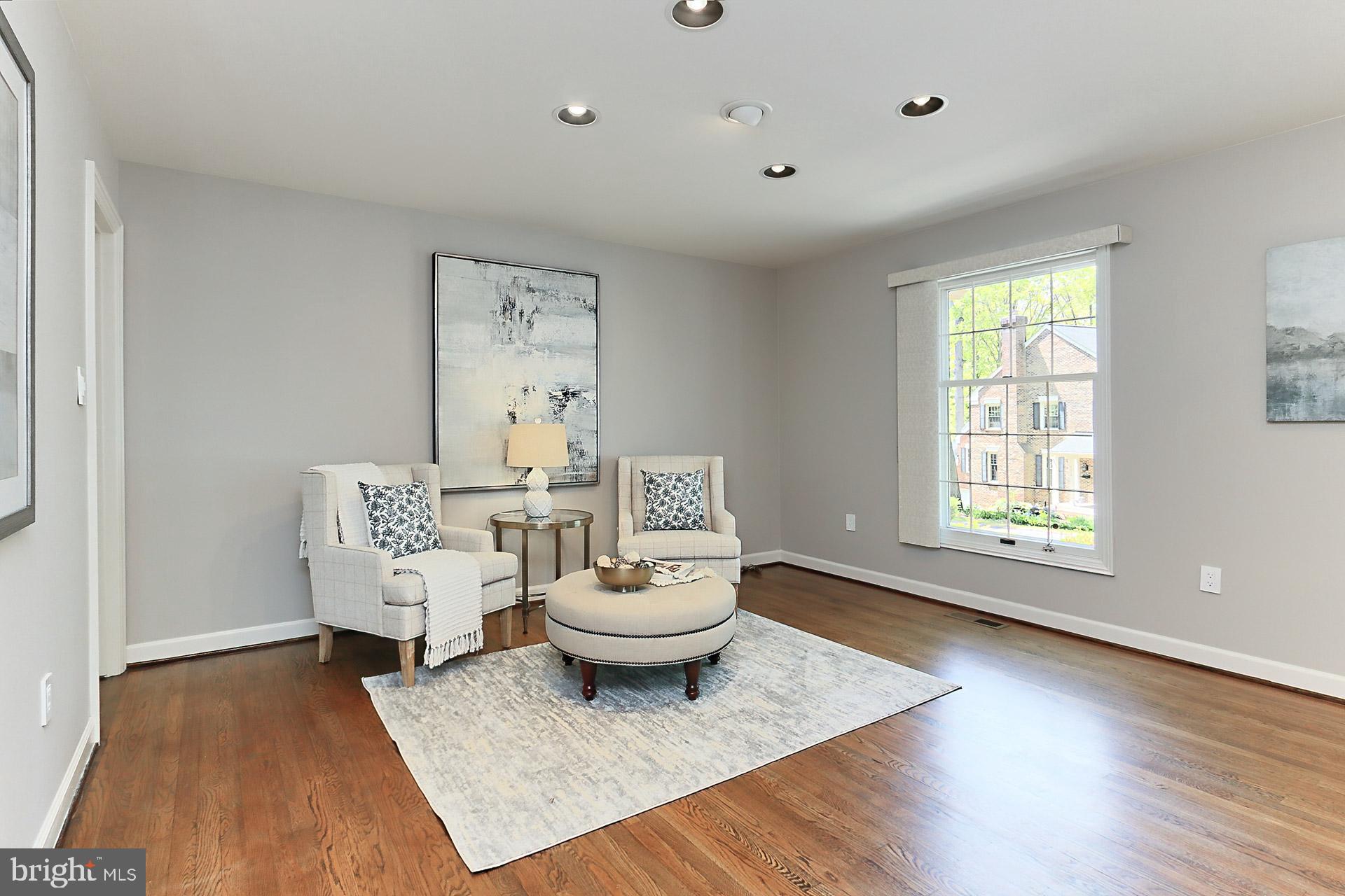 MIDDLERIDGE - Residential