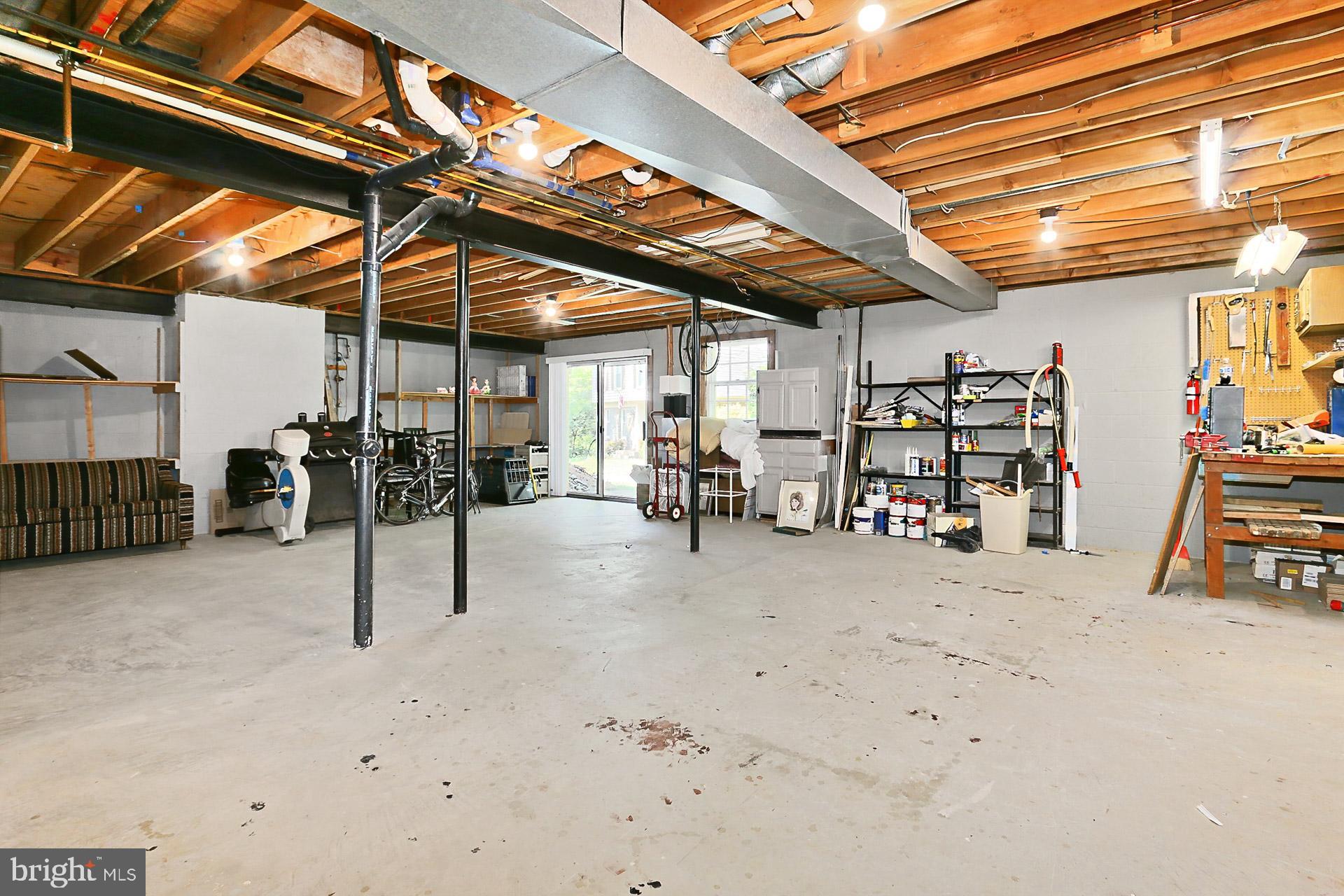 MIDDLERIDGE - Residential