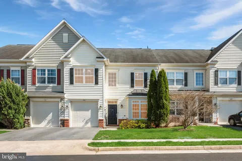 104 Bristow Manor Lane, Stephens City, VA MLS: VAFV2033420