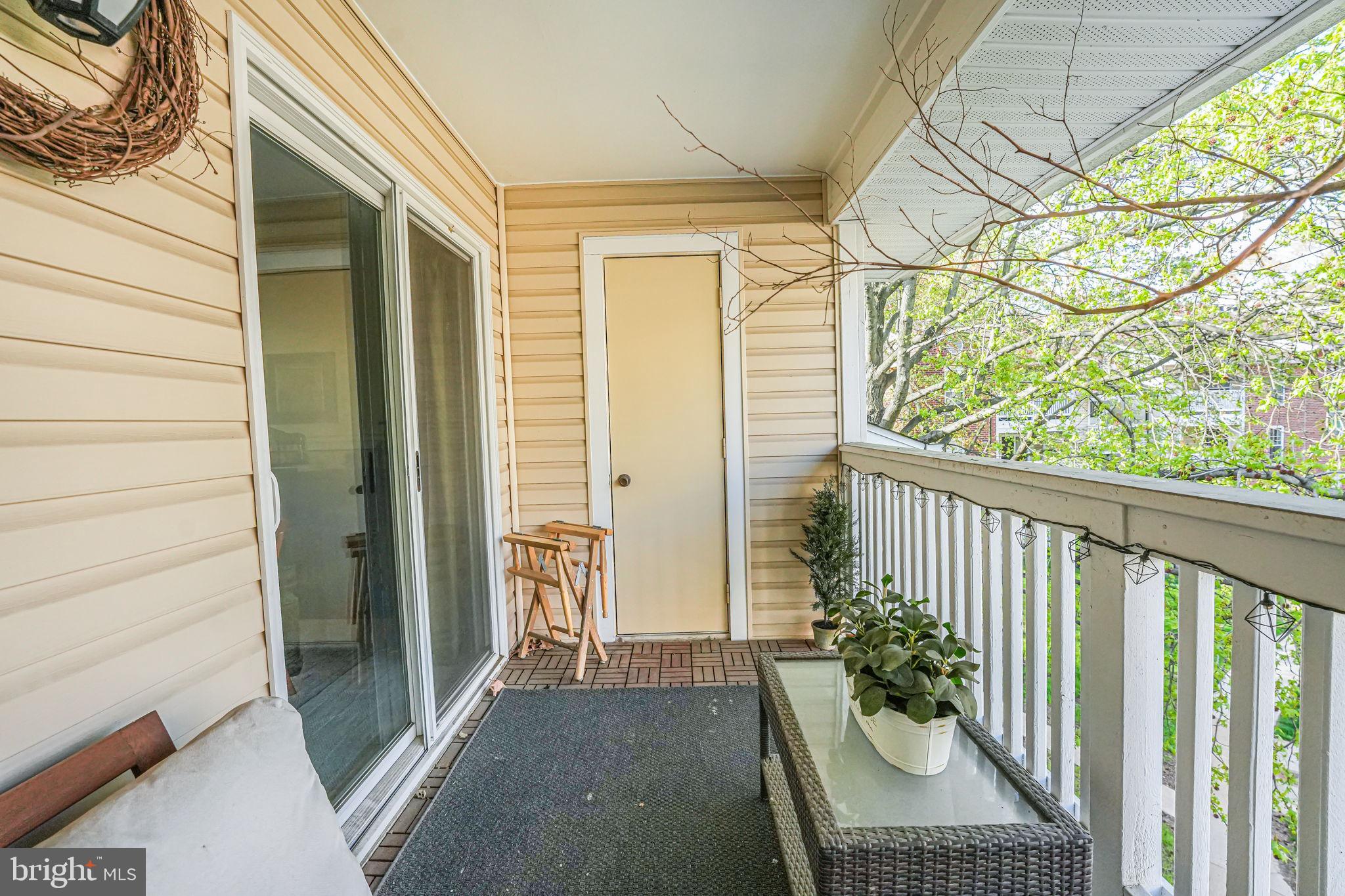 FOUNTAINS AT MCLEAN - Residential