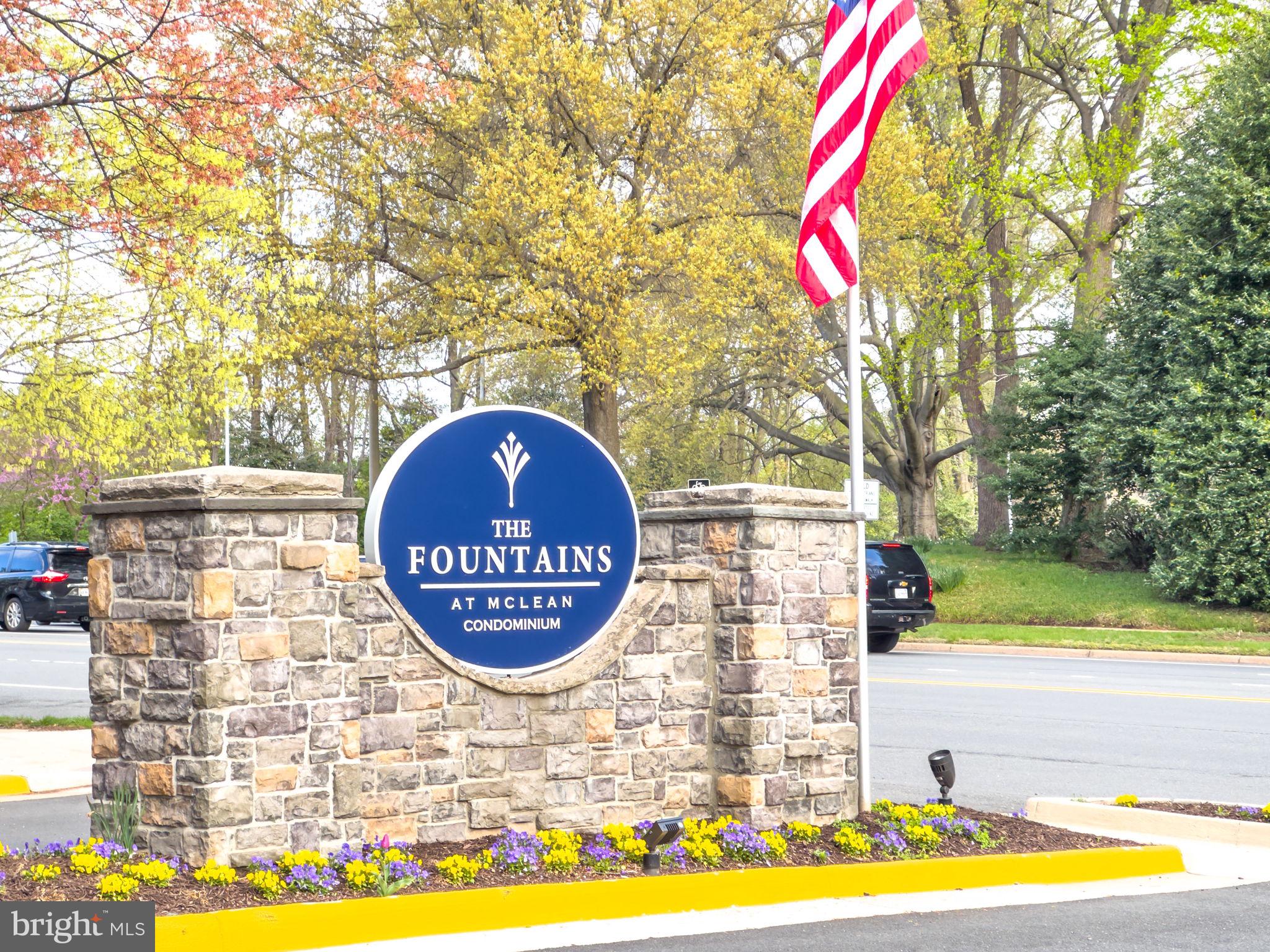 FOUNTAINS AT MCLEAN - Residential