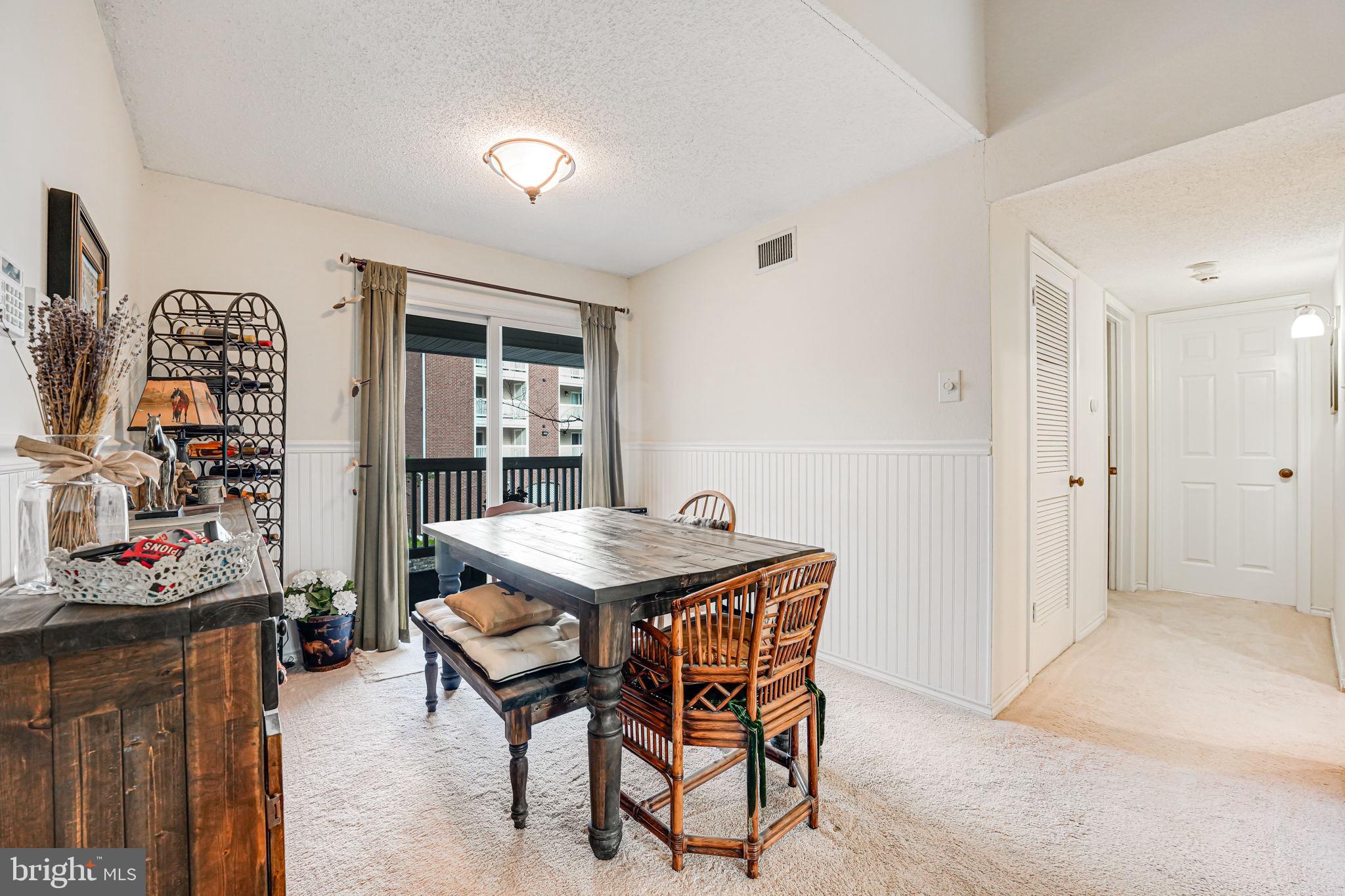 FOUNTAINS AT MCLEAN - Residential