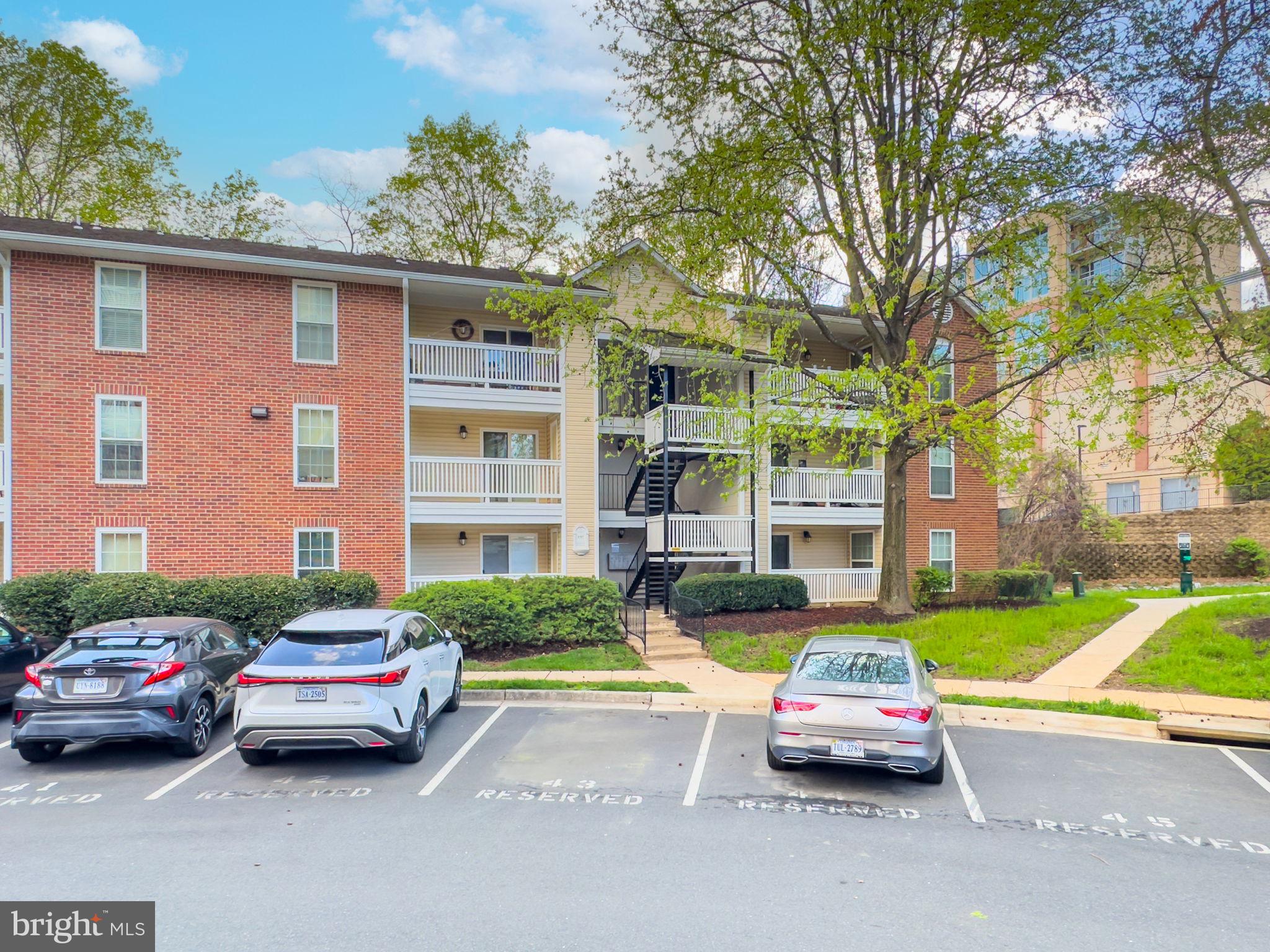 1507 LINCOLN WAY 301B