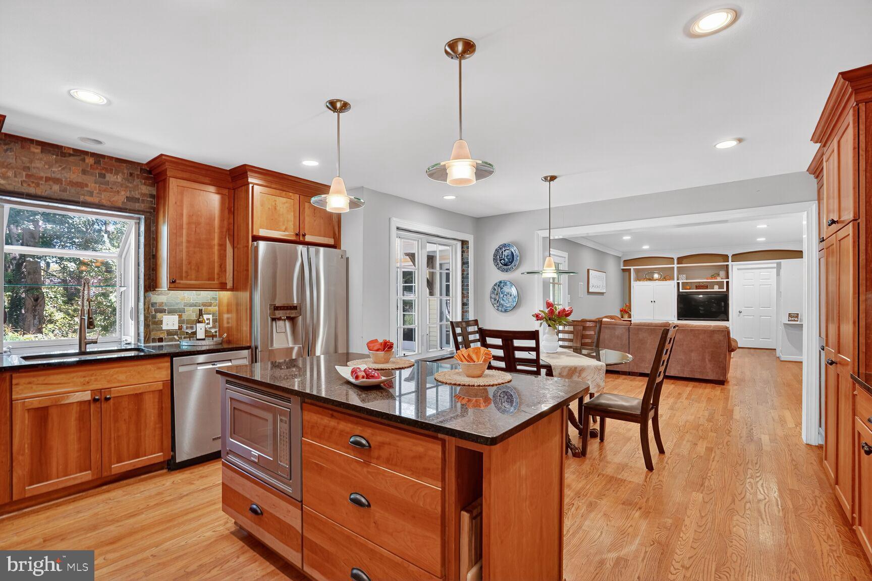 FOX HILLS WEST - Residential