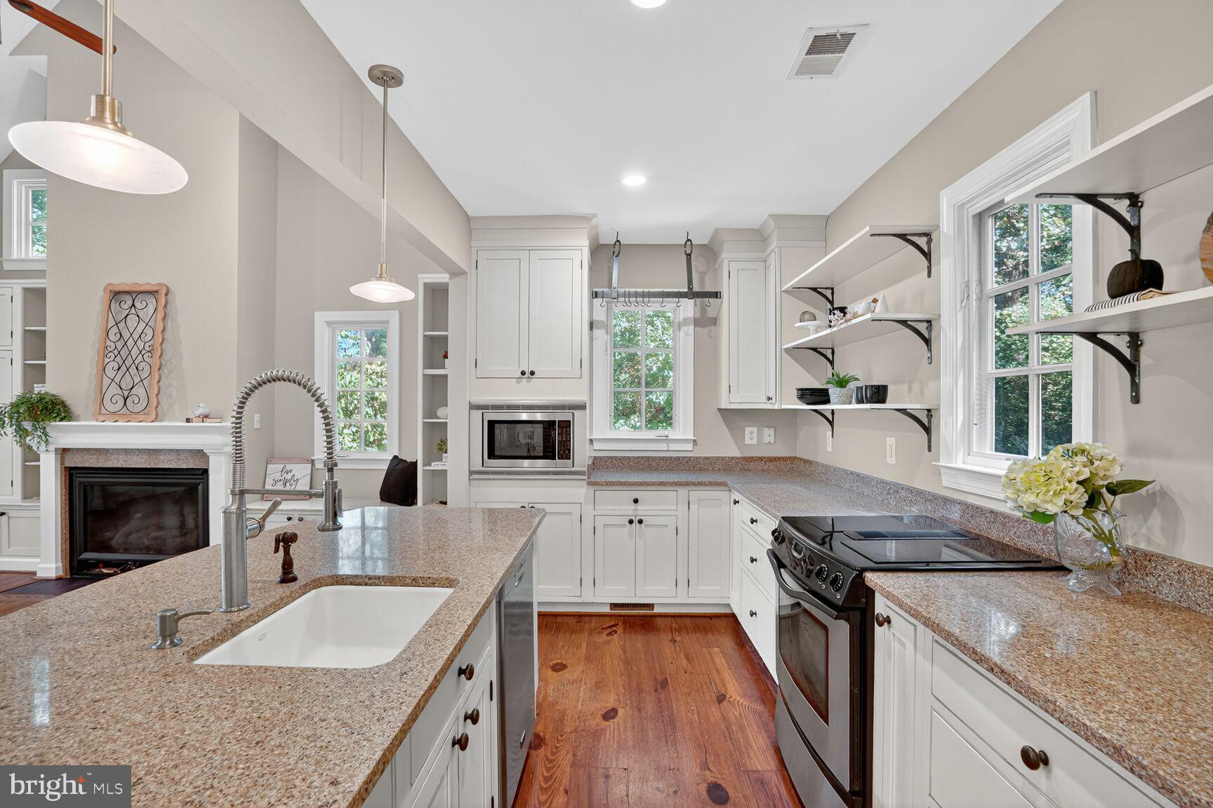 FOX HILLS WEST - Residential