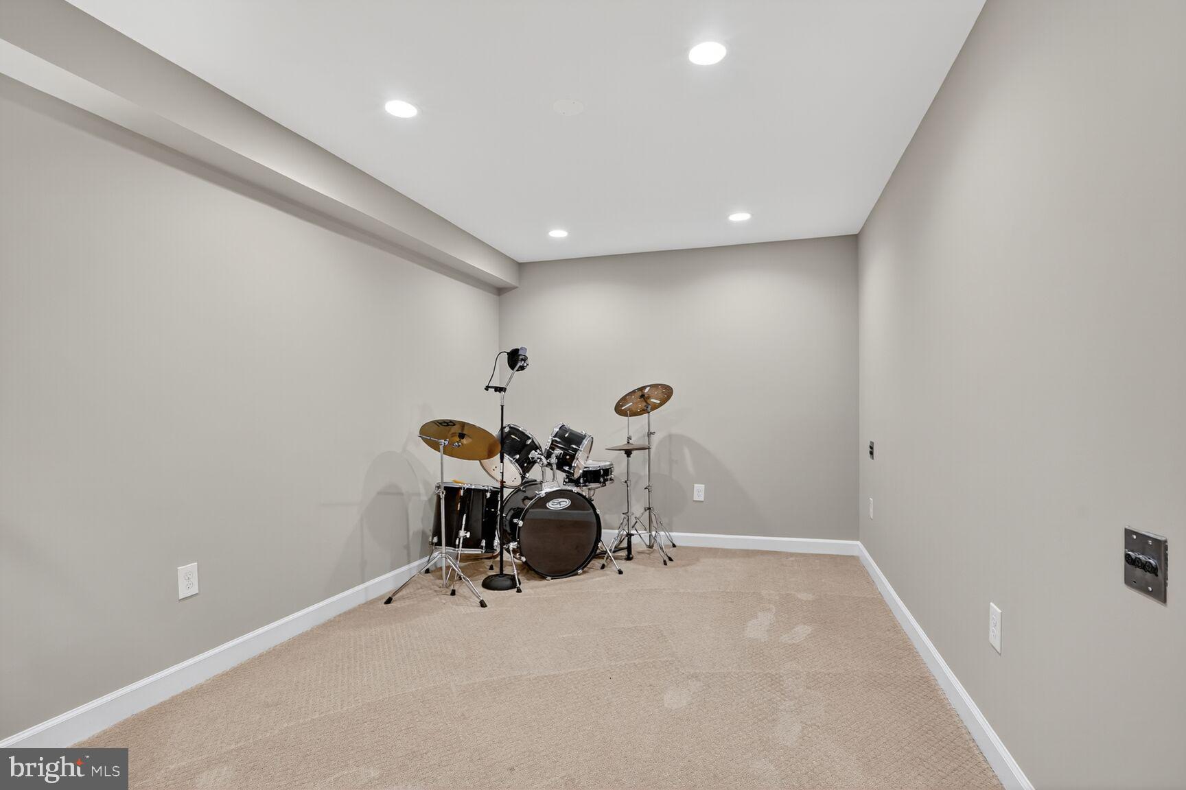 FOX HILLS WEST - Residential