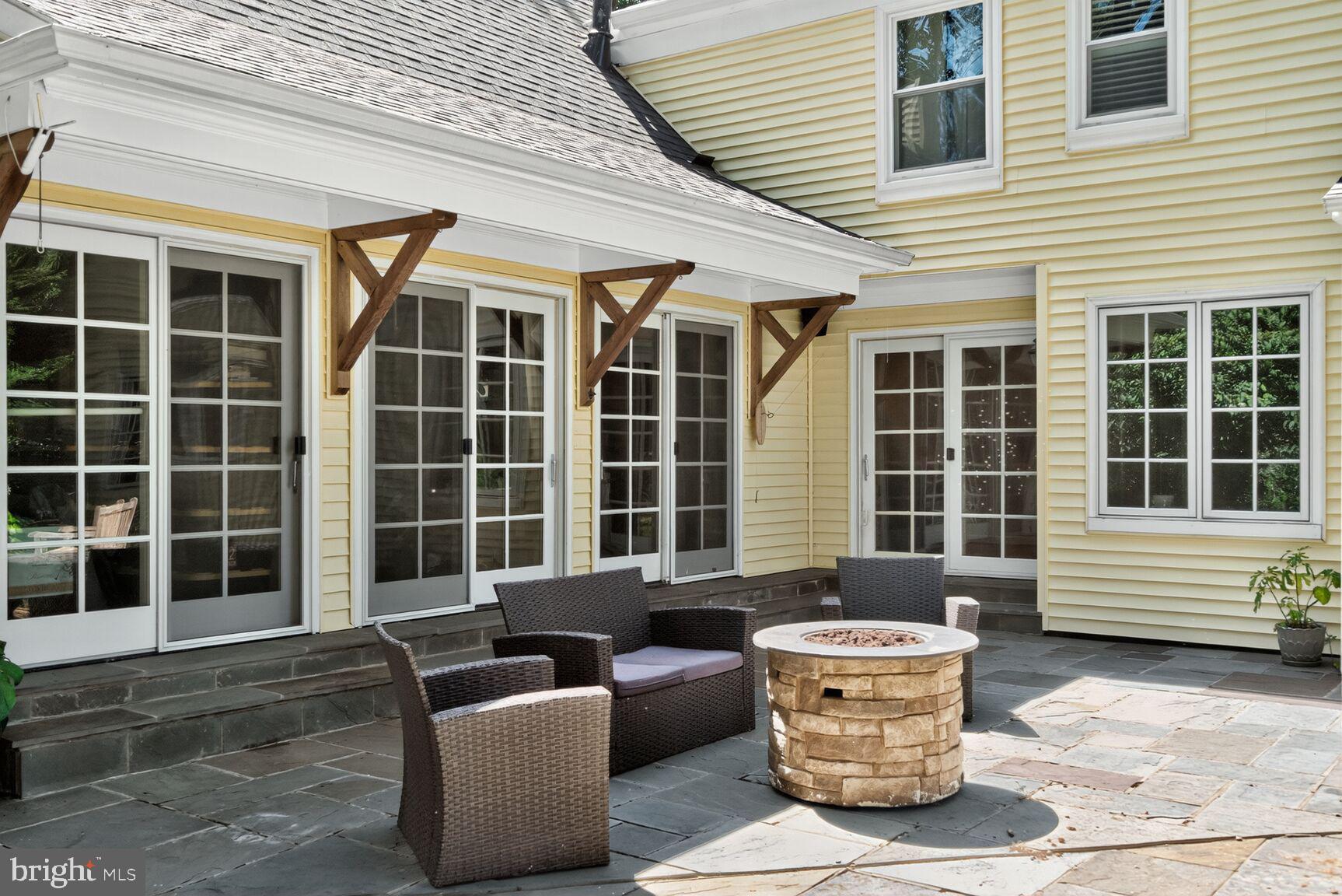 FOX HILLS WEST - Residential