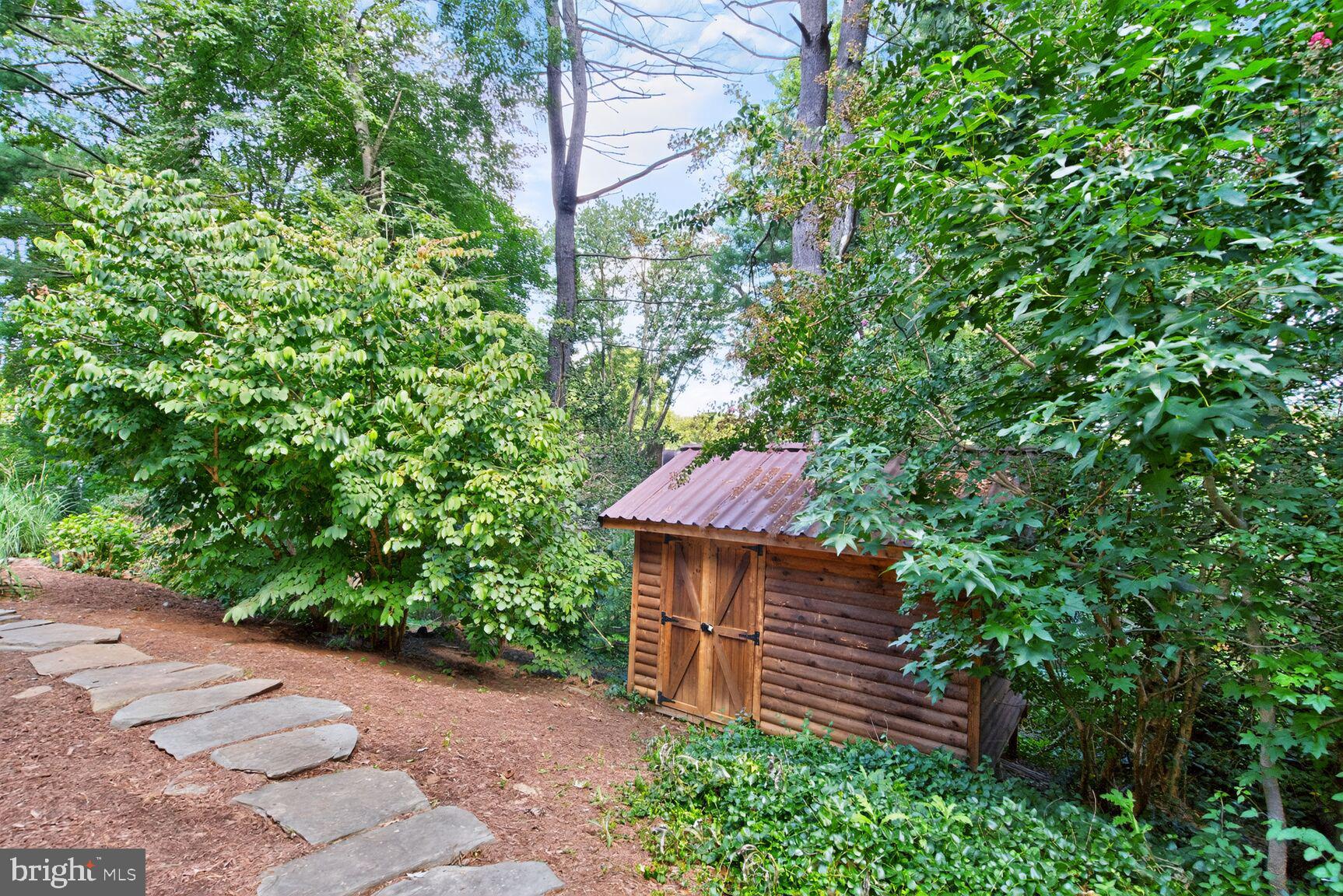 FOX HILLS WEST - Residential