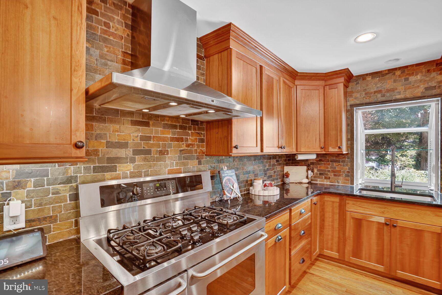 FOX HILLS WEST - Residential