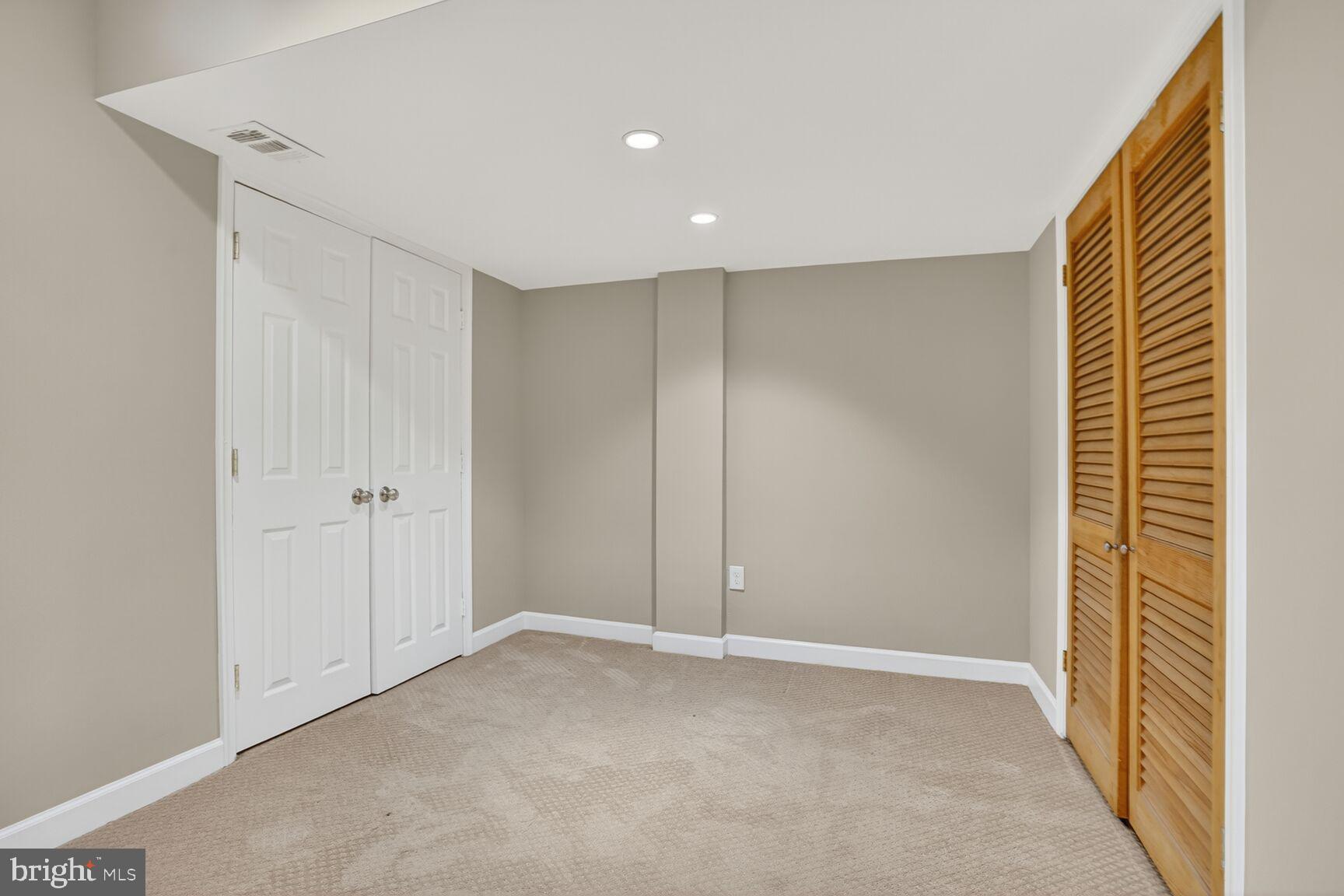 FOX HILLS WEST - Residential