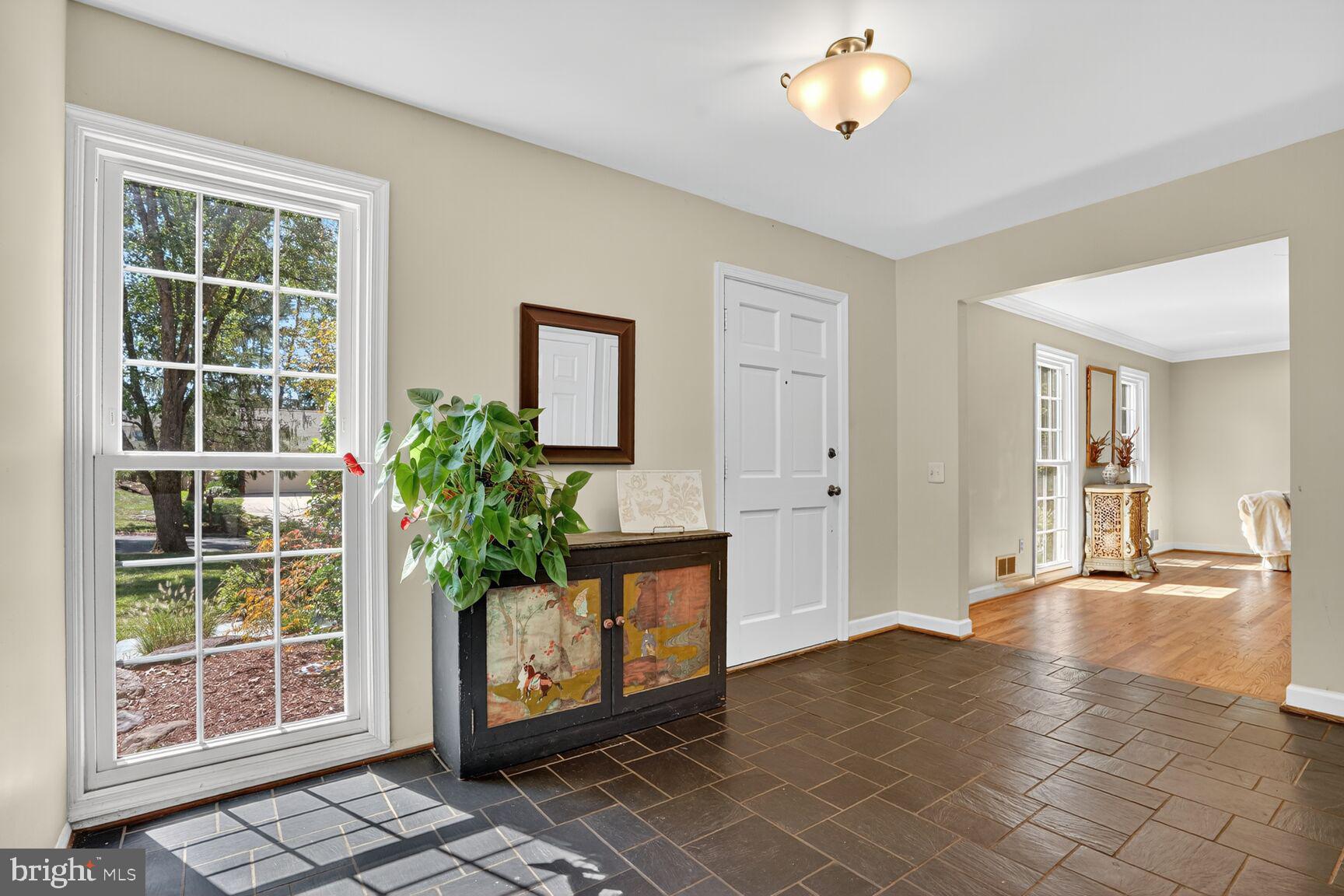 FOX HILLS WEST - Residential