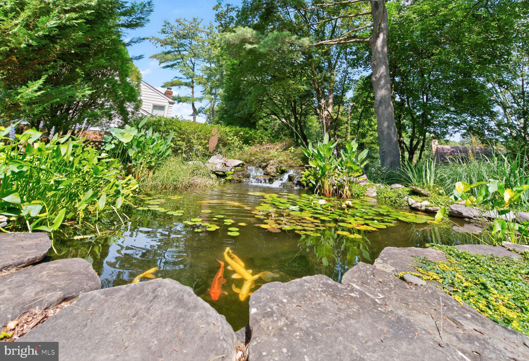 FOX HILLS WEST - Residential