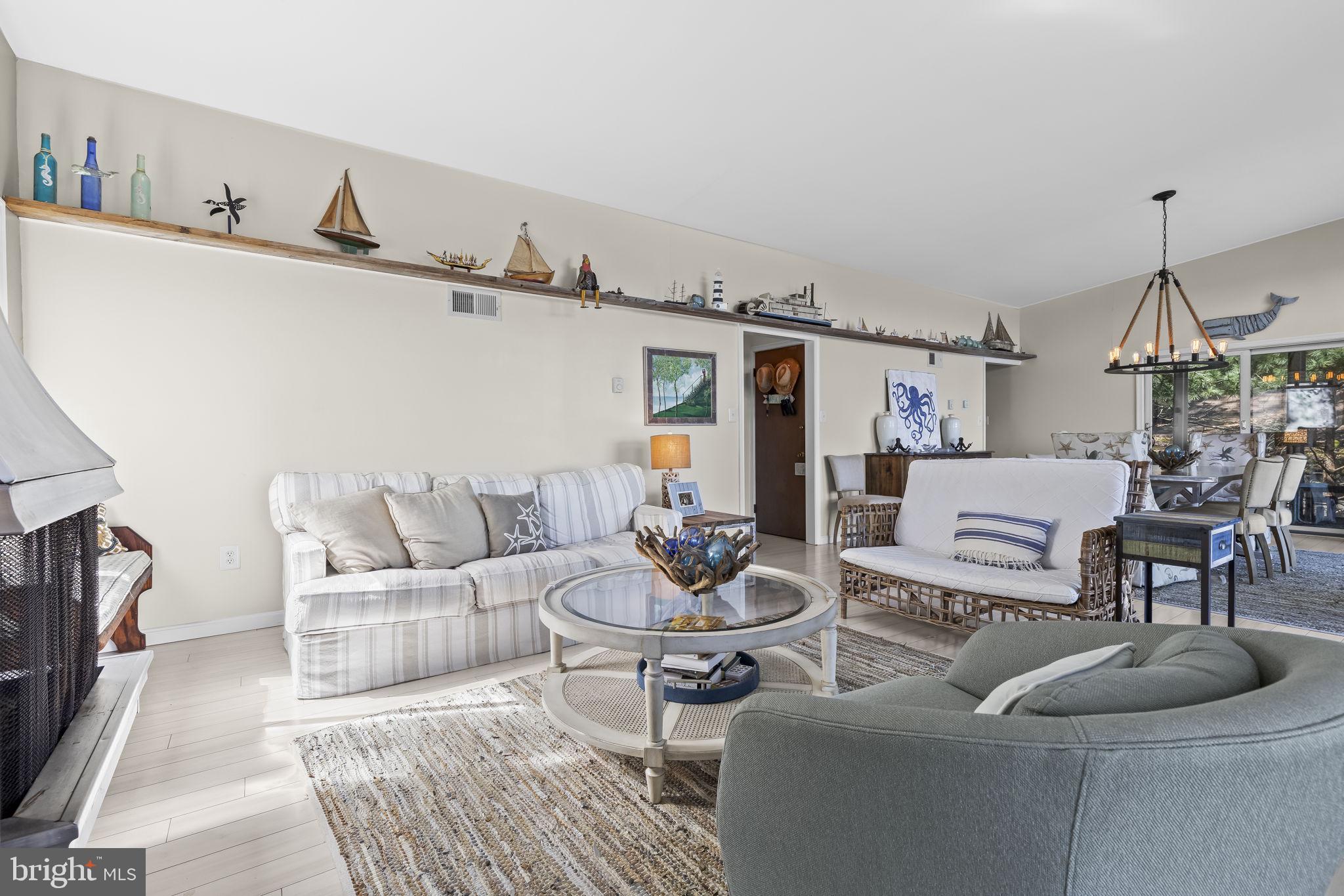 SCIENTISTS CLIFFS - Residential