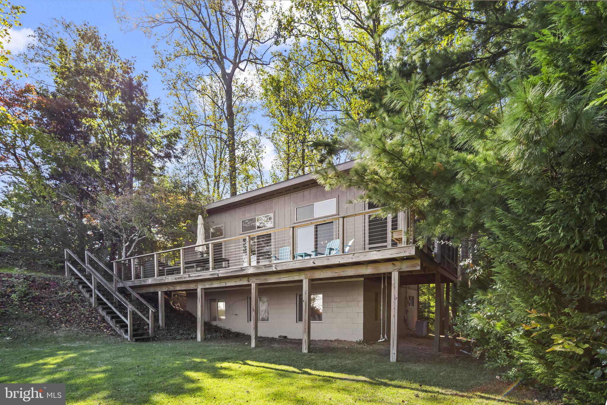 SCIENTISTS CLIFFS - Residential