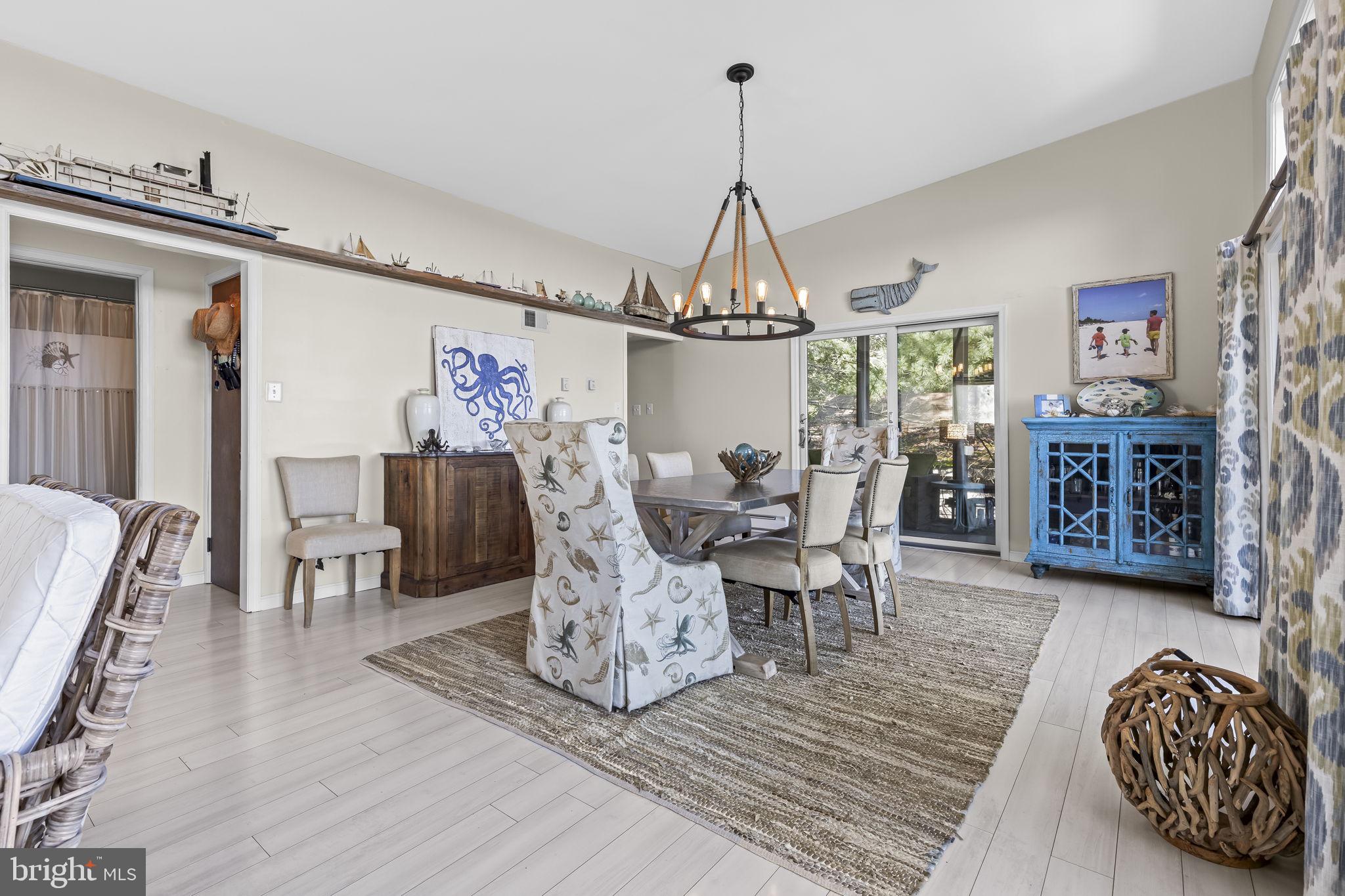 SCIENTISTS CLIFFS - Residential