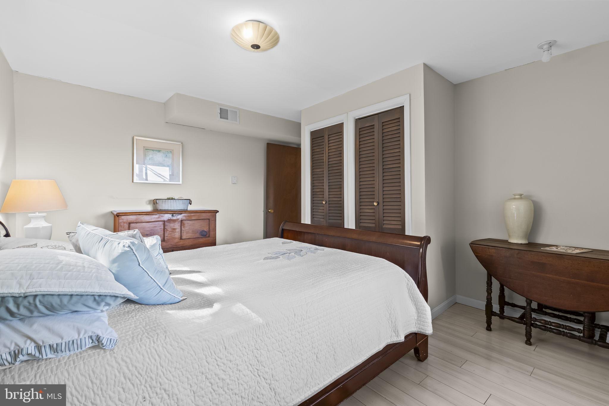 SCIENTISTS CLIFFS - Residential