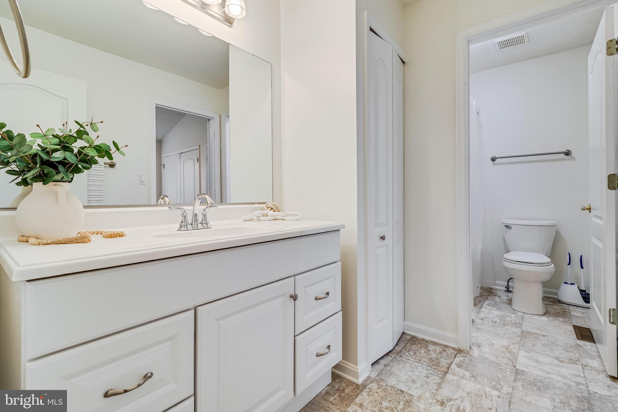 PICKETTS HARBOR - Residential