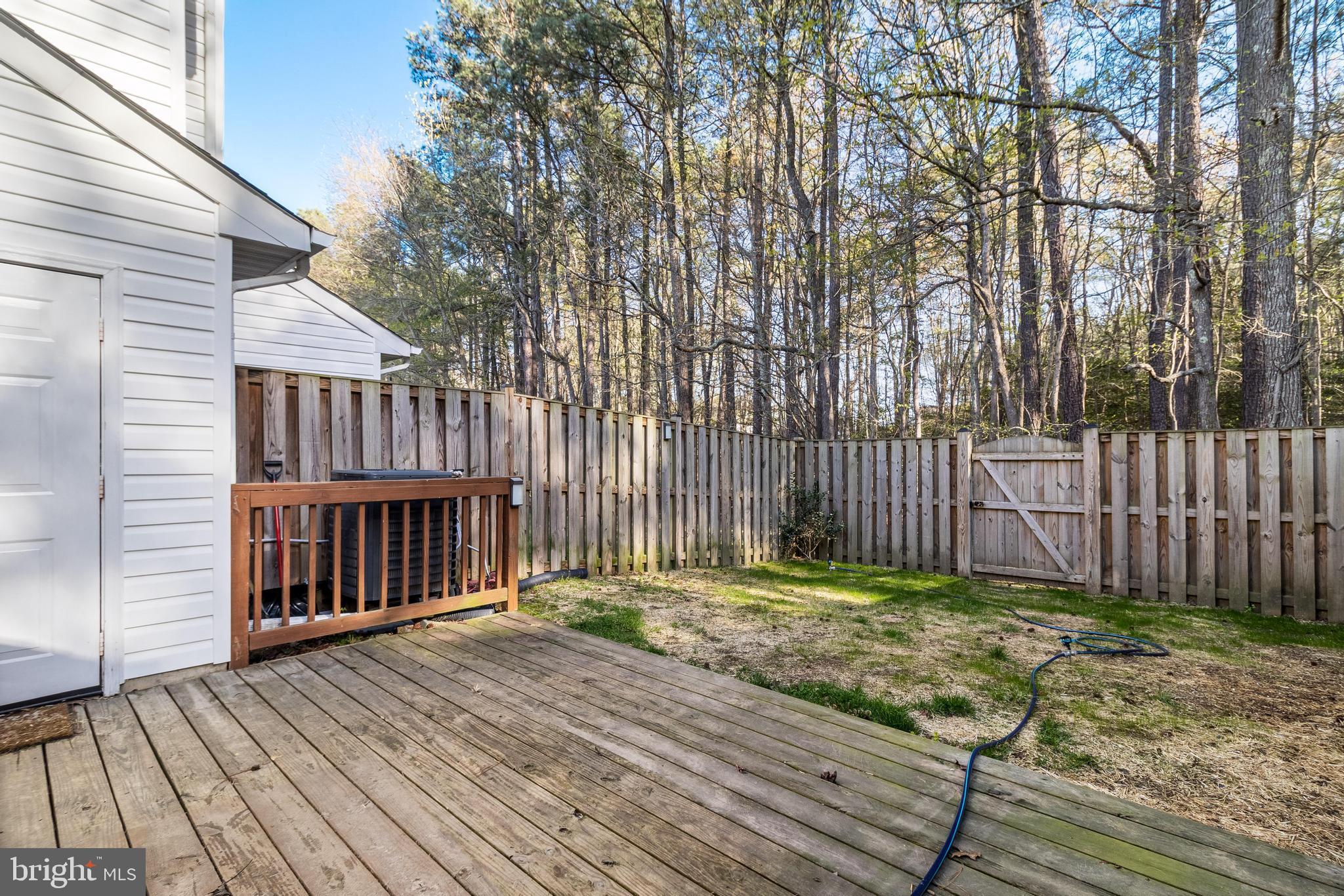 PICKETTS HARBOR - Residential