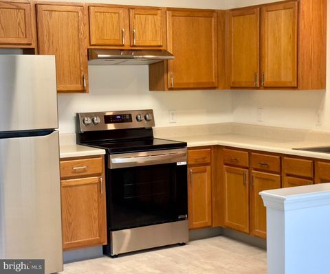 74 SEQUOIA DRIVE BERLIN NJ 08009