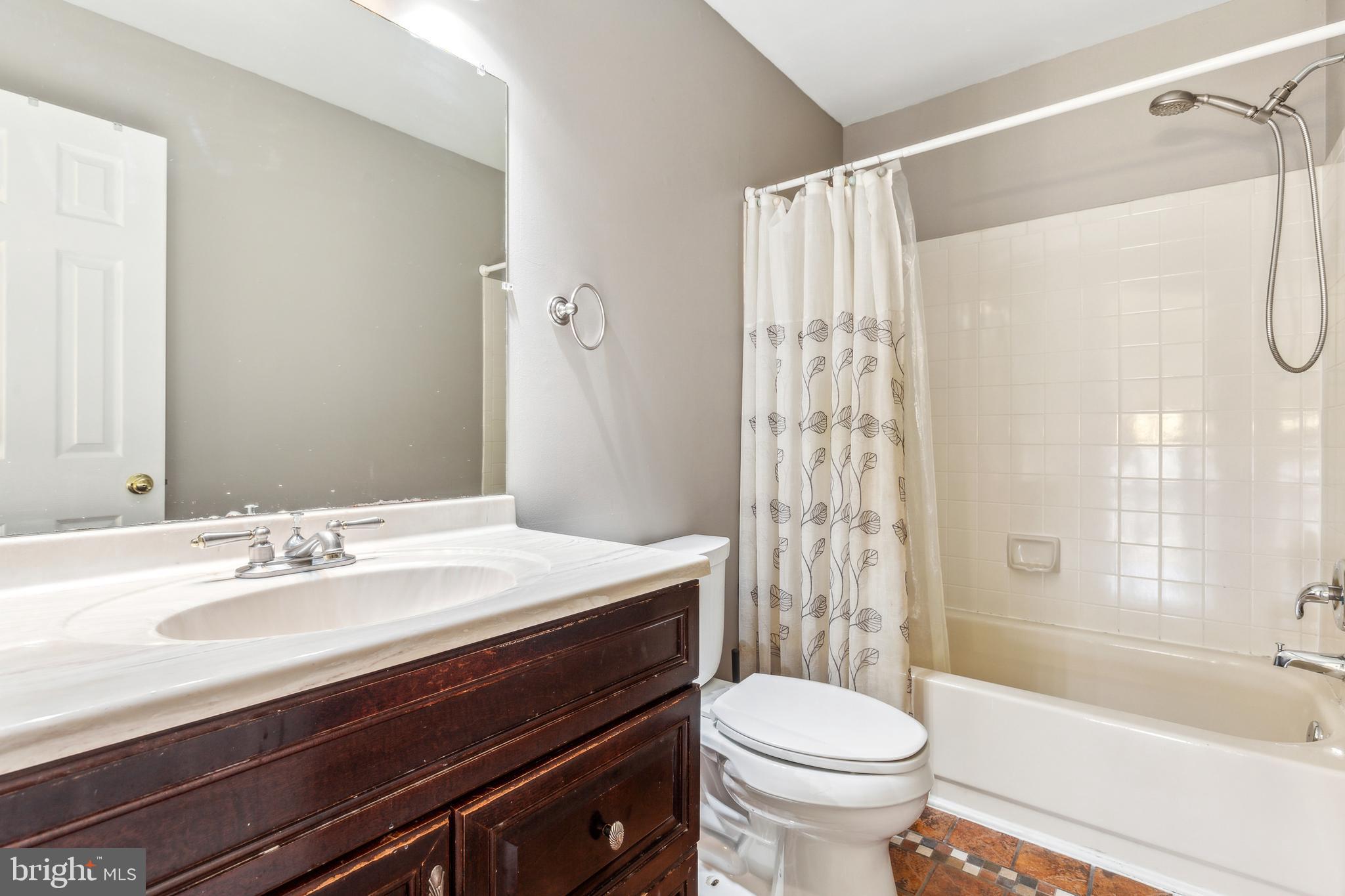 WESTRIDGE - Residential Lease