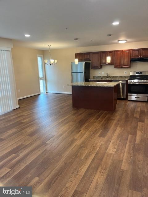 HOLLY HILL CONDOMINIUMS - Residential Lease