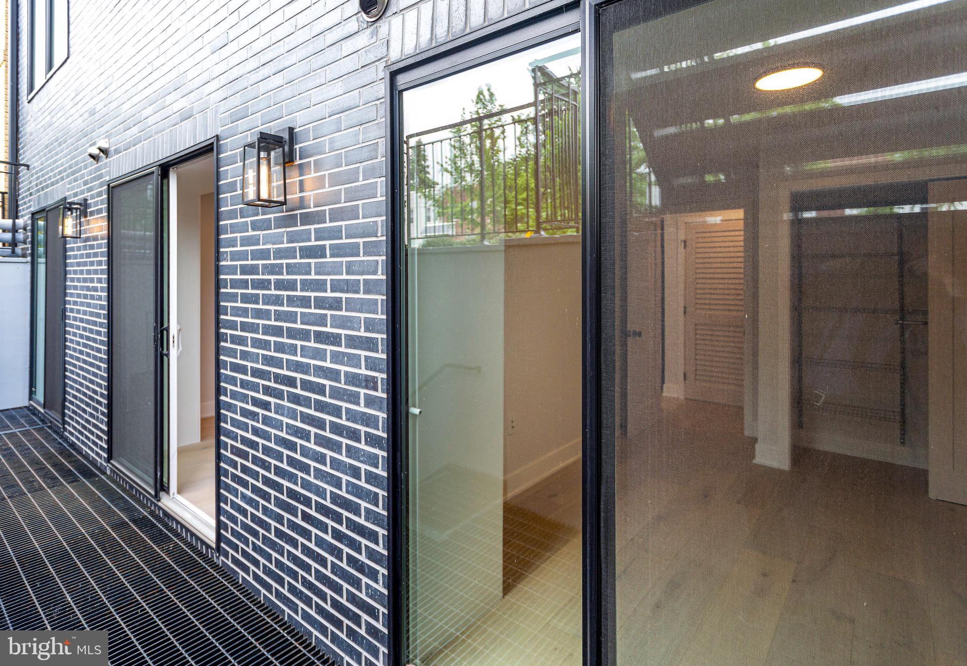 845 19TH STREET NE UNIT 4