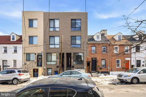 1135 E BERKS STREET PHILADELPHIA PA 19125