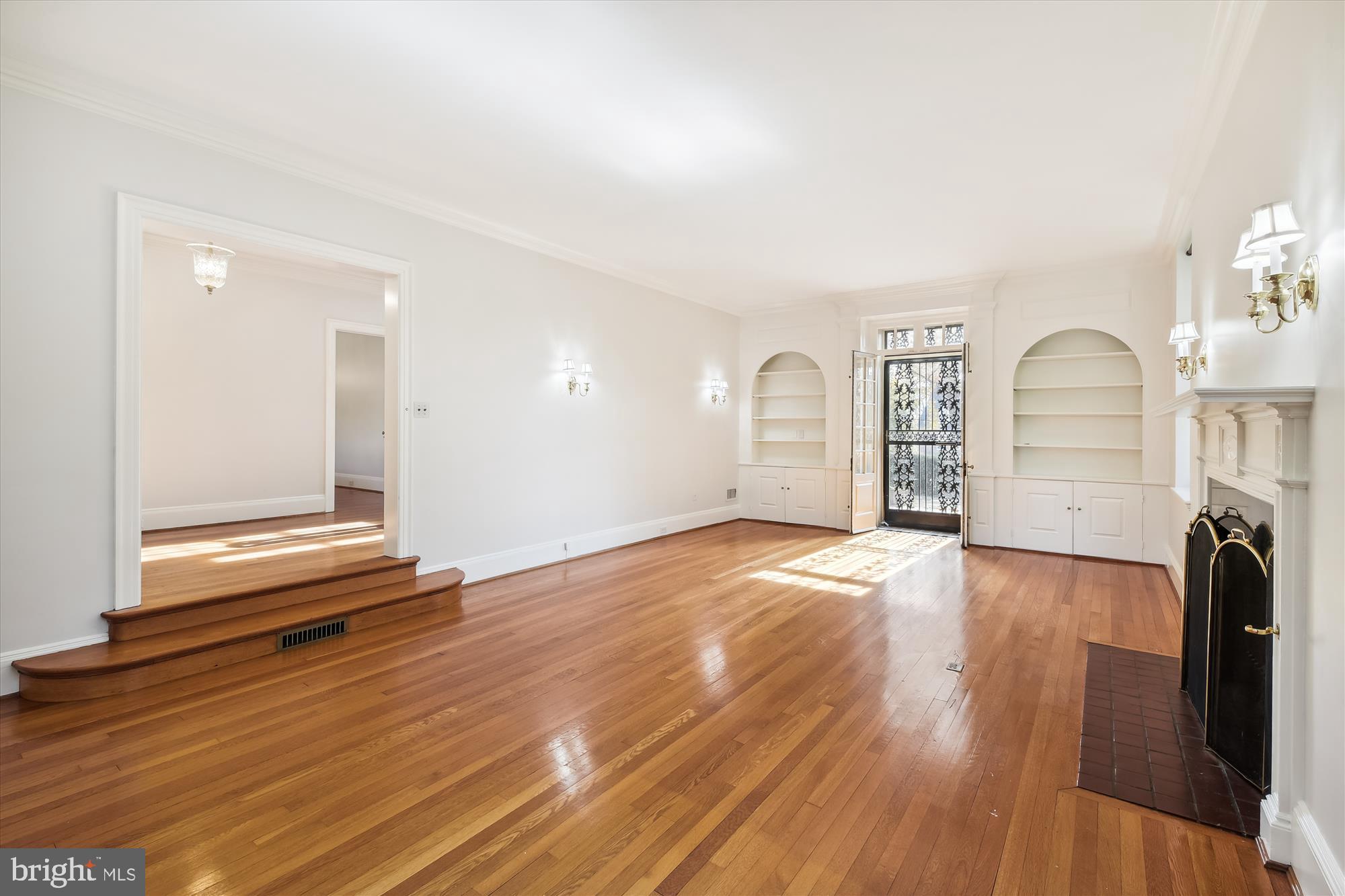 GREATER HOMELAND HISTORIC DISTRICT - Residential Lease