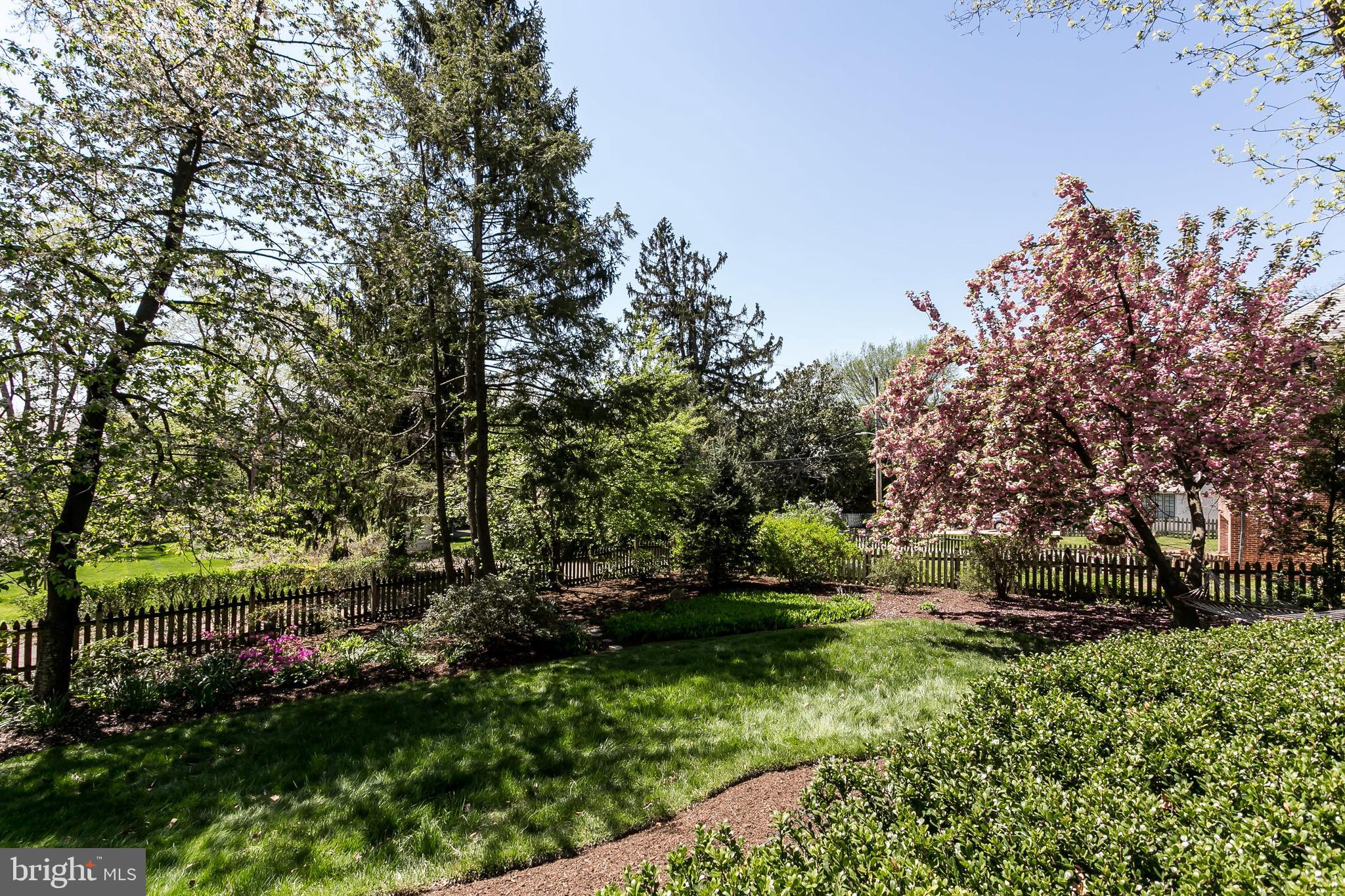 GREATER HOMELAND HISTORIC DISTRICT - Residential Lease