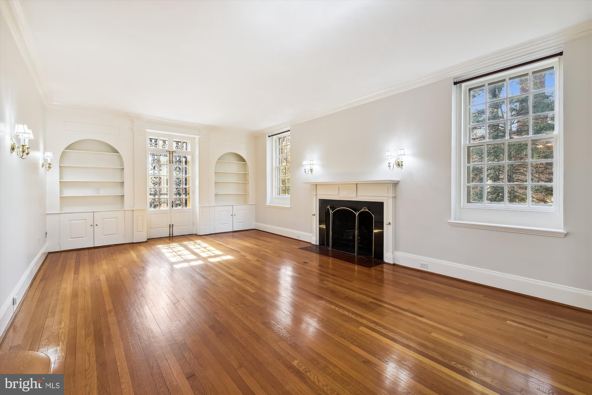 GREATER HOMELAND HISTORIC DISTRICT - Residential Lease