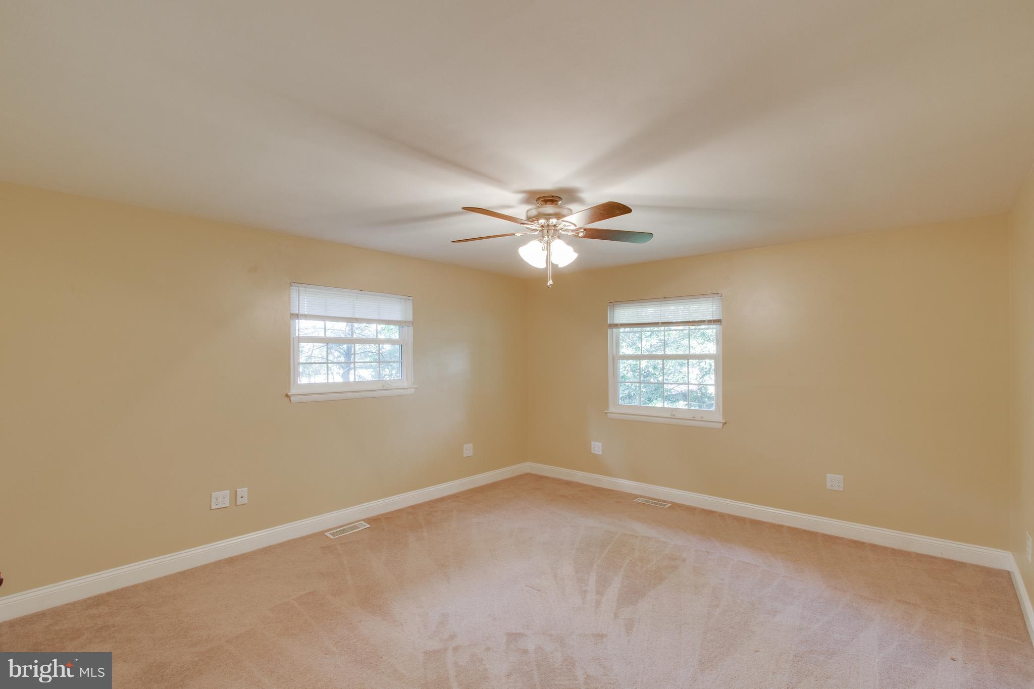 RICHLAND ACRES - Residential