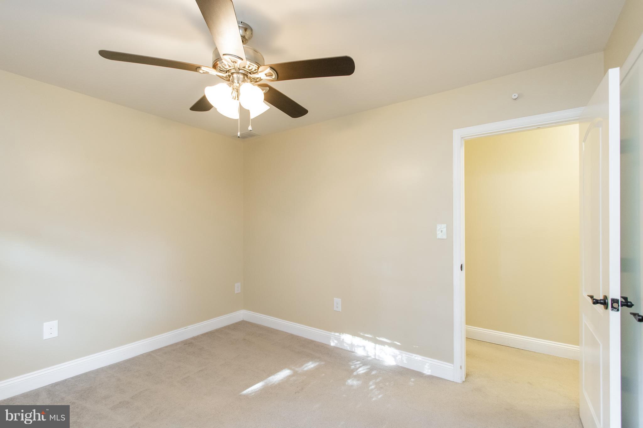 RICHLAND ACRES - Residential