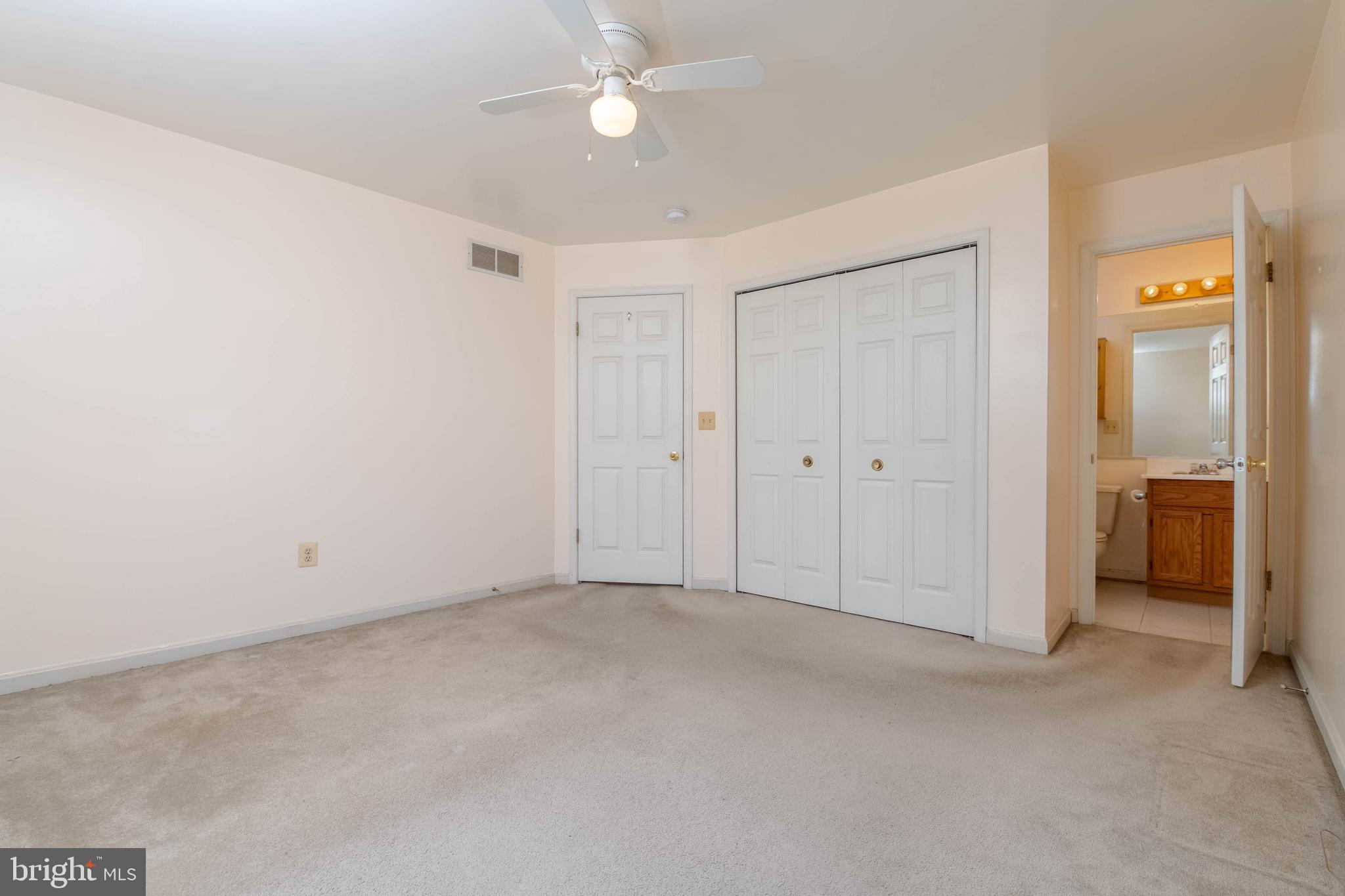 SILVER SANDS - Residential