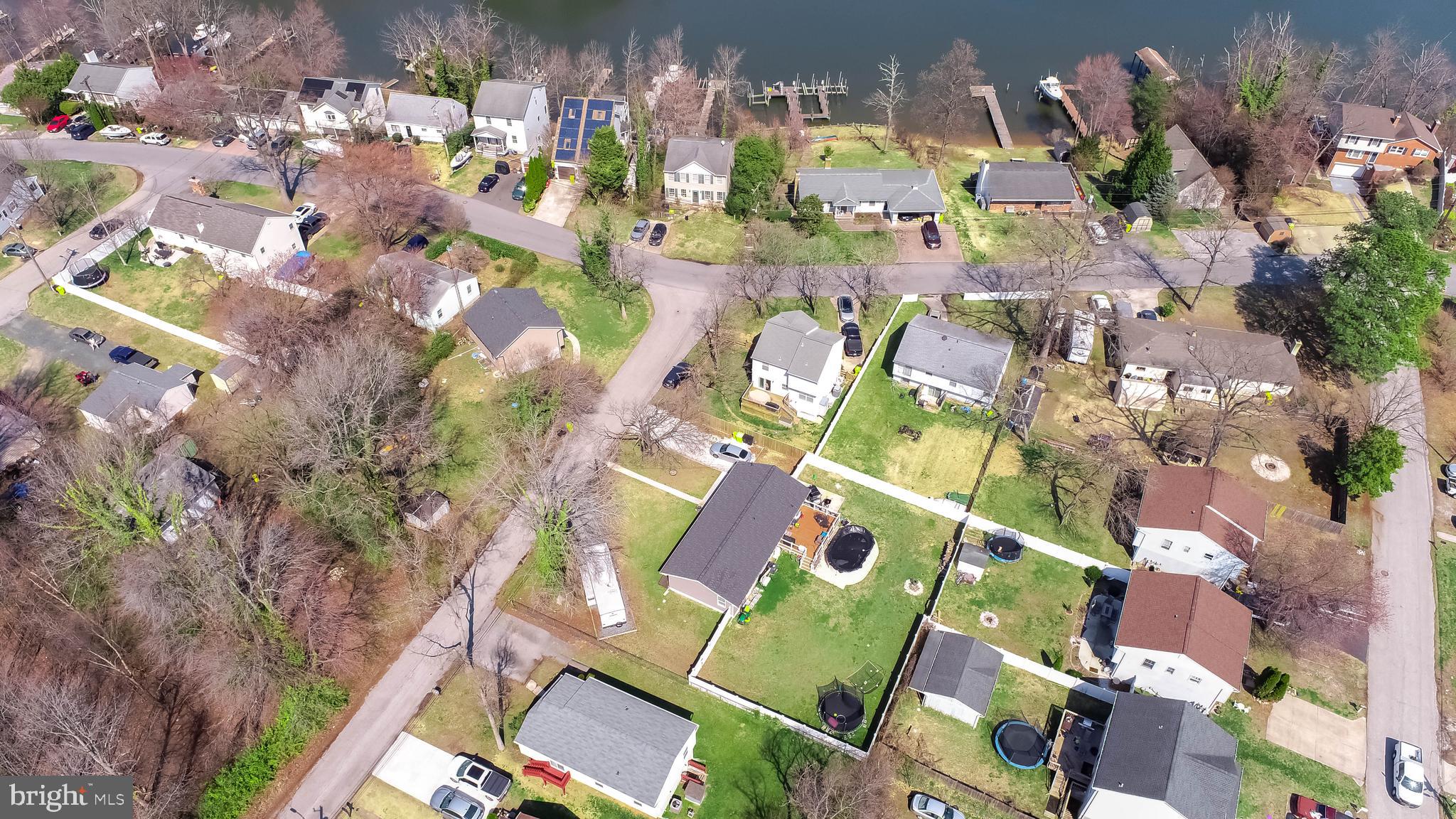 SILVER SANDS - Residential